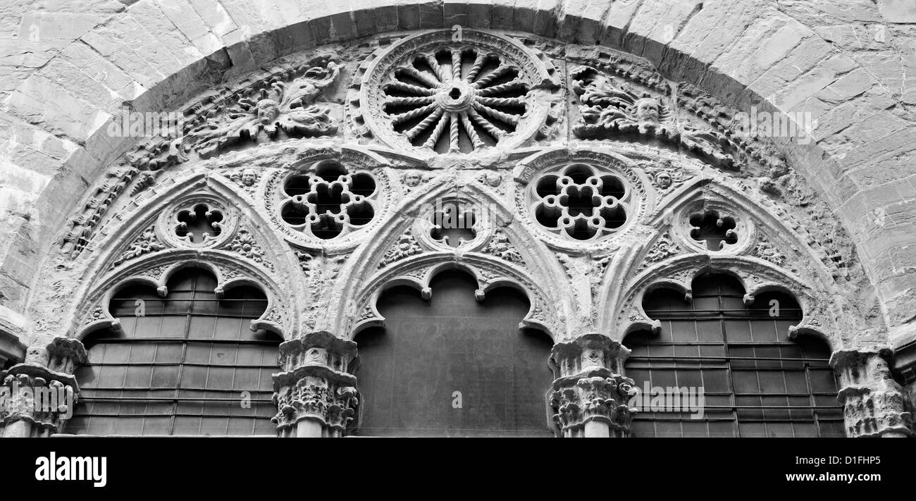 Florencia - ventana gótica de fachada de Orsanmichele Foto de stock