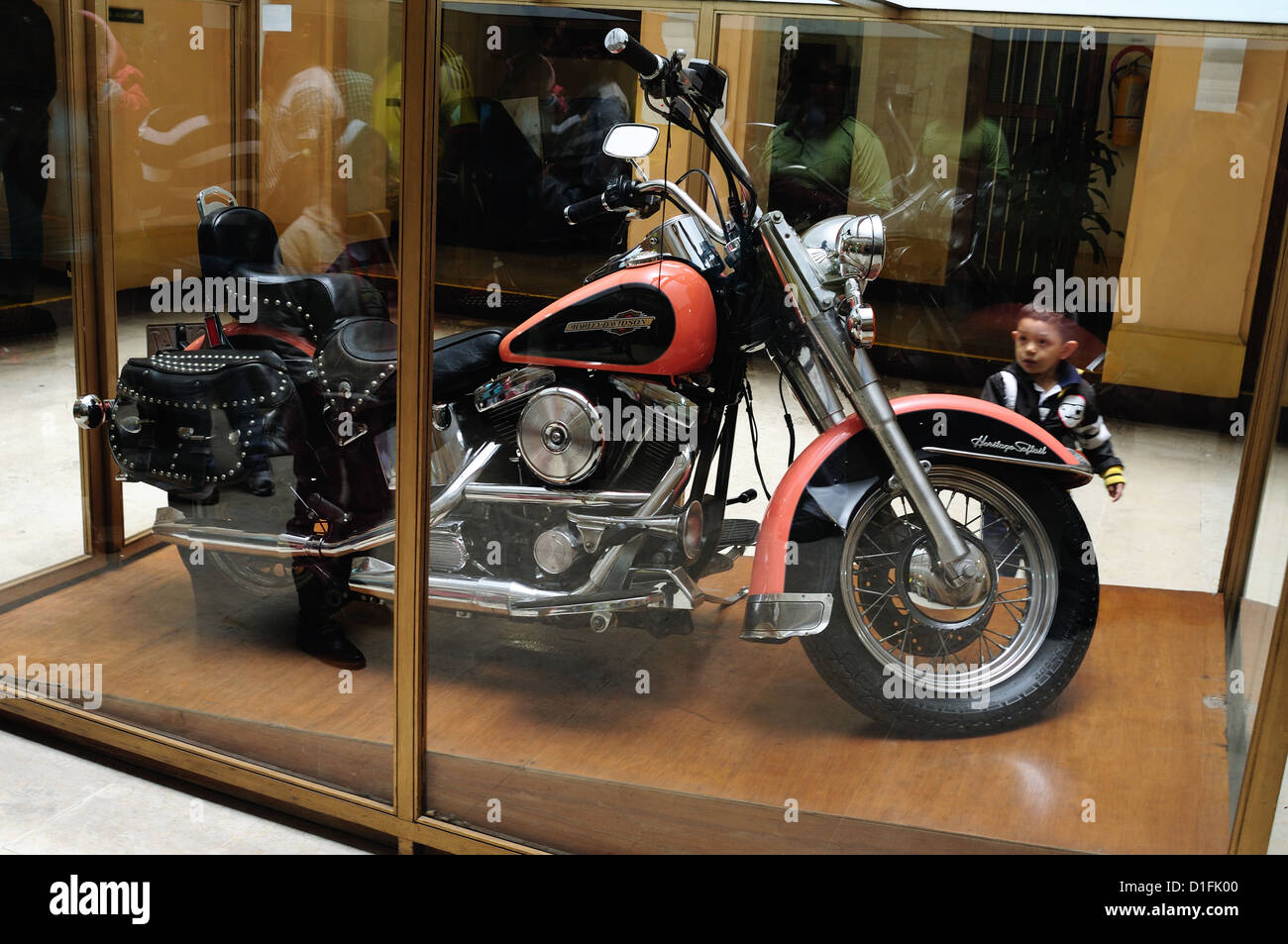 Motocicleta pertenecientes a Pablo Escobar Museo de la Policia