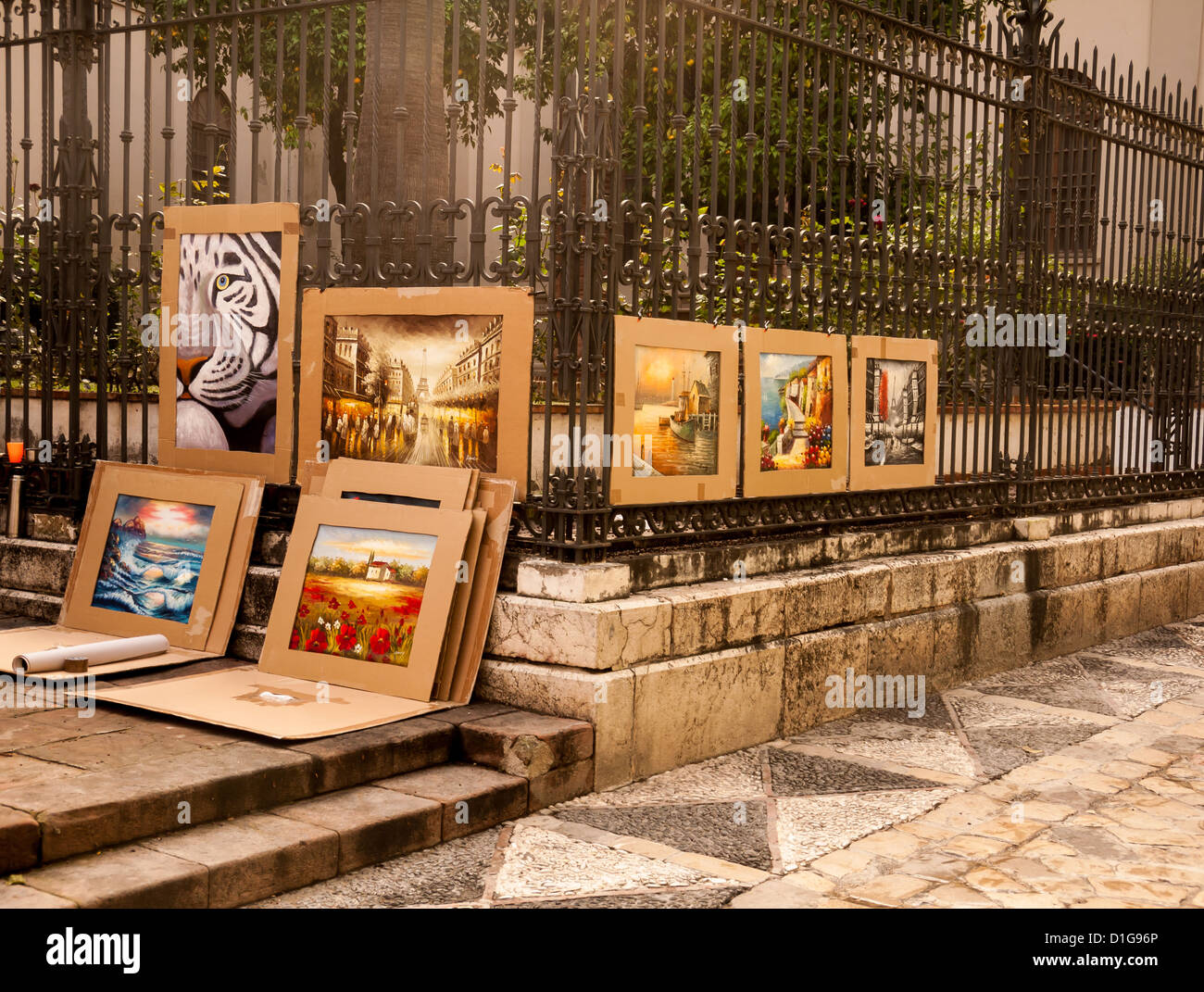 Arte en la calle en venta en Malaga Foto de stock