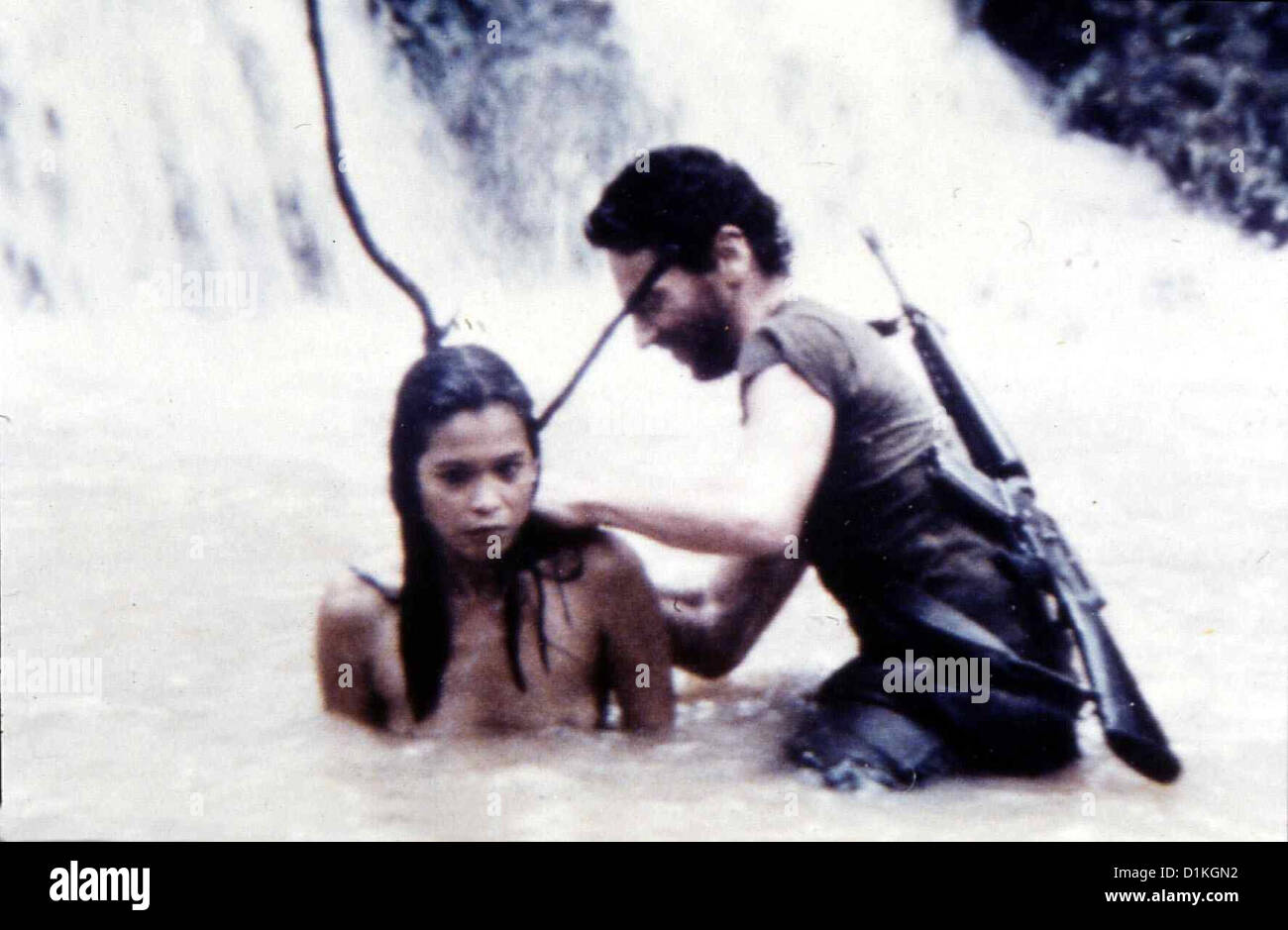 Pelotón a Hell Dog Tags Minas (Gigi Dueñas), Willy (Robert Haufrecht) *** Local Caption *** 1985 Gloria Video GmbH Foto de stock