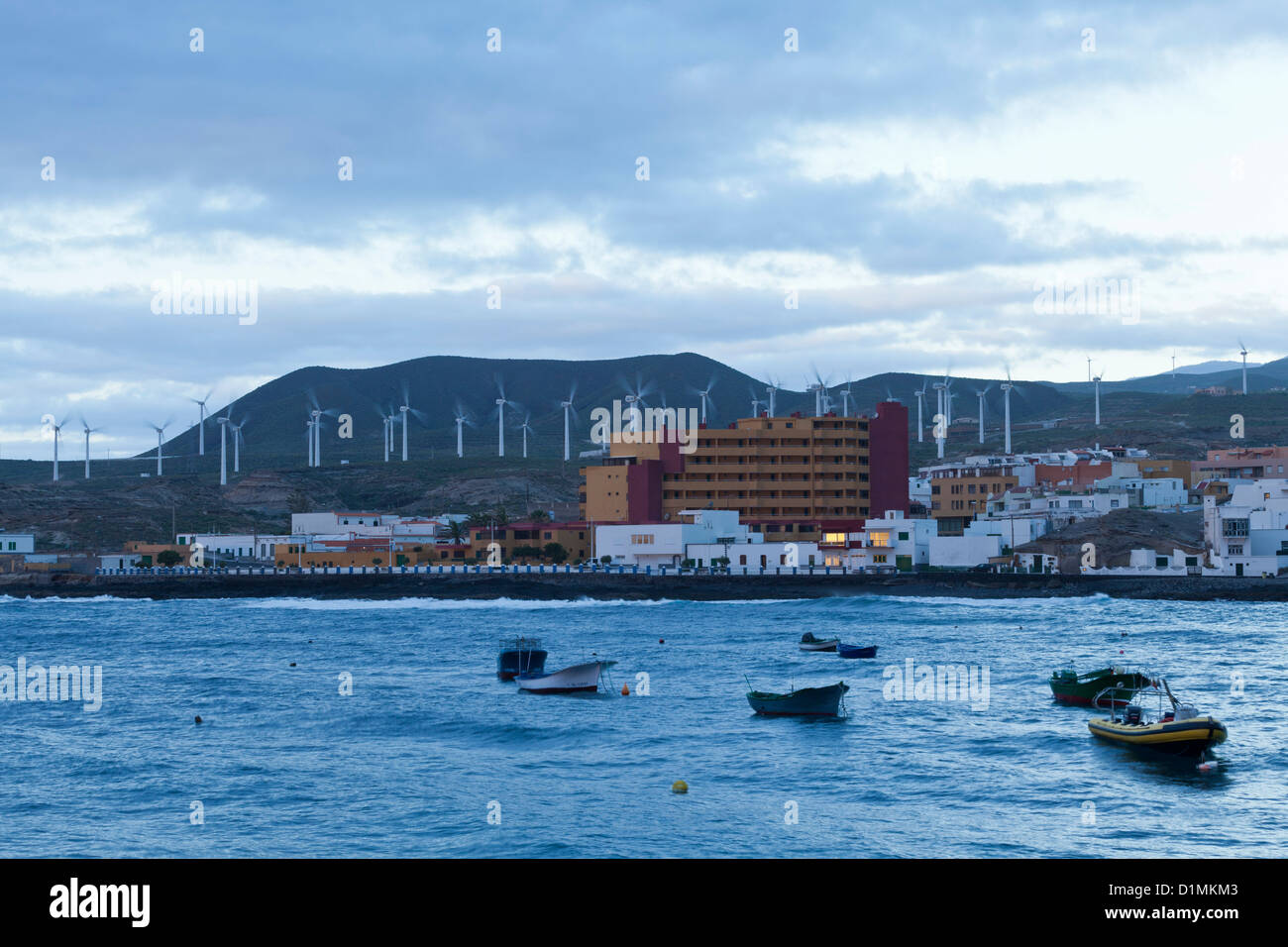 Amanecer en Poris de Abona, en la costa oriental de la isla de Tenerife, Islas Canarias, España Foto de stock