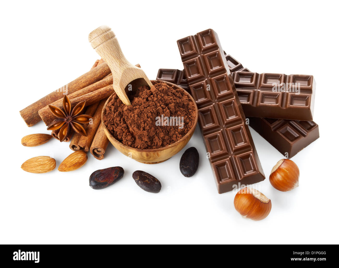 Barras de chocolate con sus ingredientes aislado sobre fondo blanco. Foto de stock