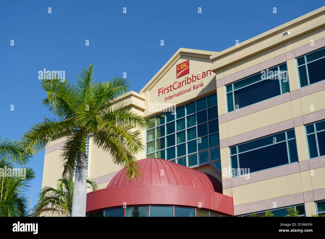 Las Islas Caimán - Primer Banco Internacional del Caribe, Georgetown, Gran Caimán Foto de stock