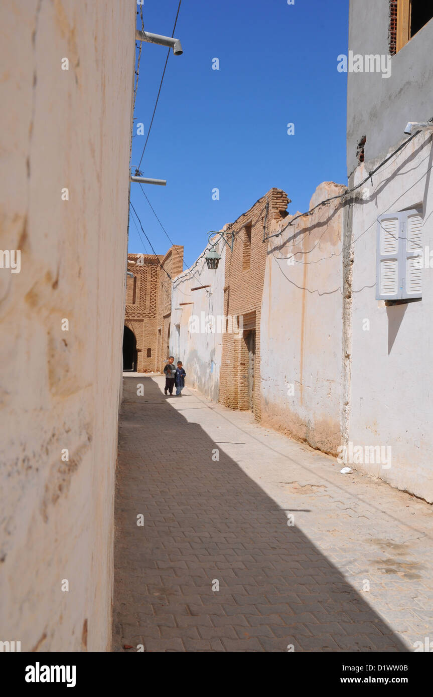 Escena callejera en Túnez Foto de stock
