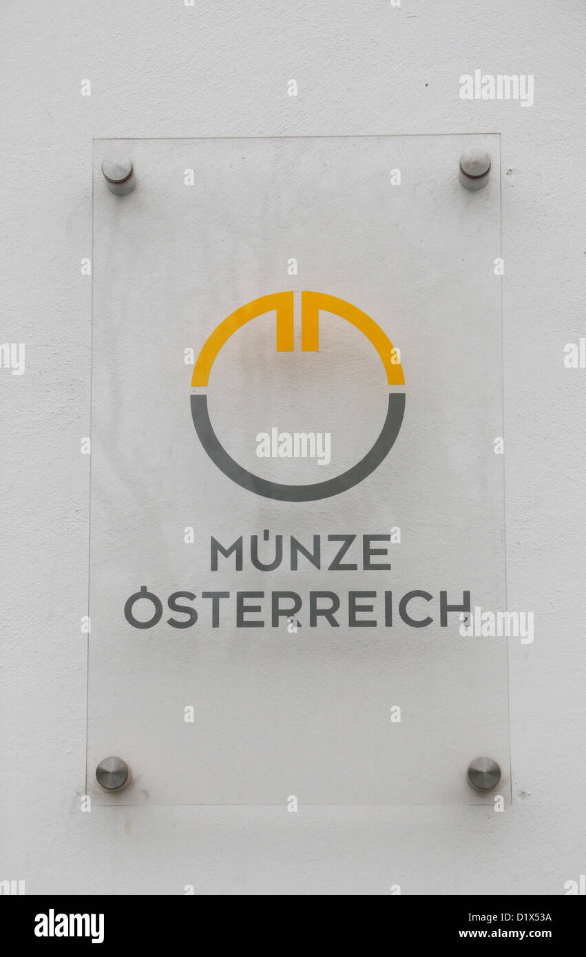 La Münze Österreich (Austria) El logotipo de menta en la Casa de la Moneda de la sede, Heumarkt en Landstrasse, Viena, Austria. Foto de stock