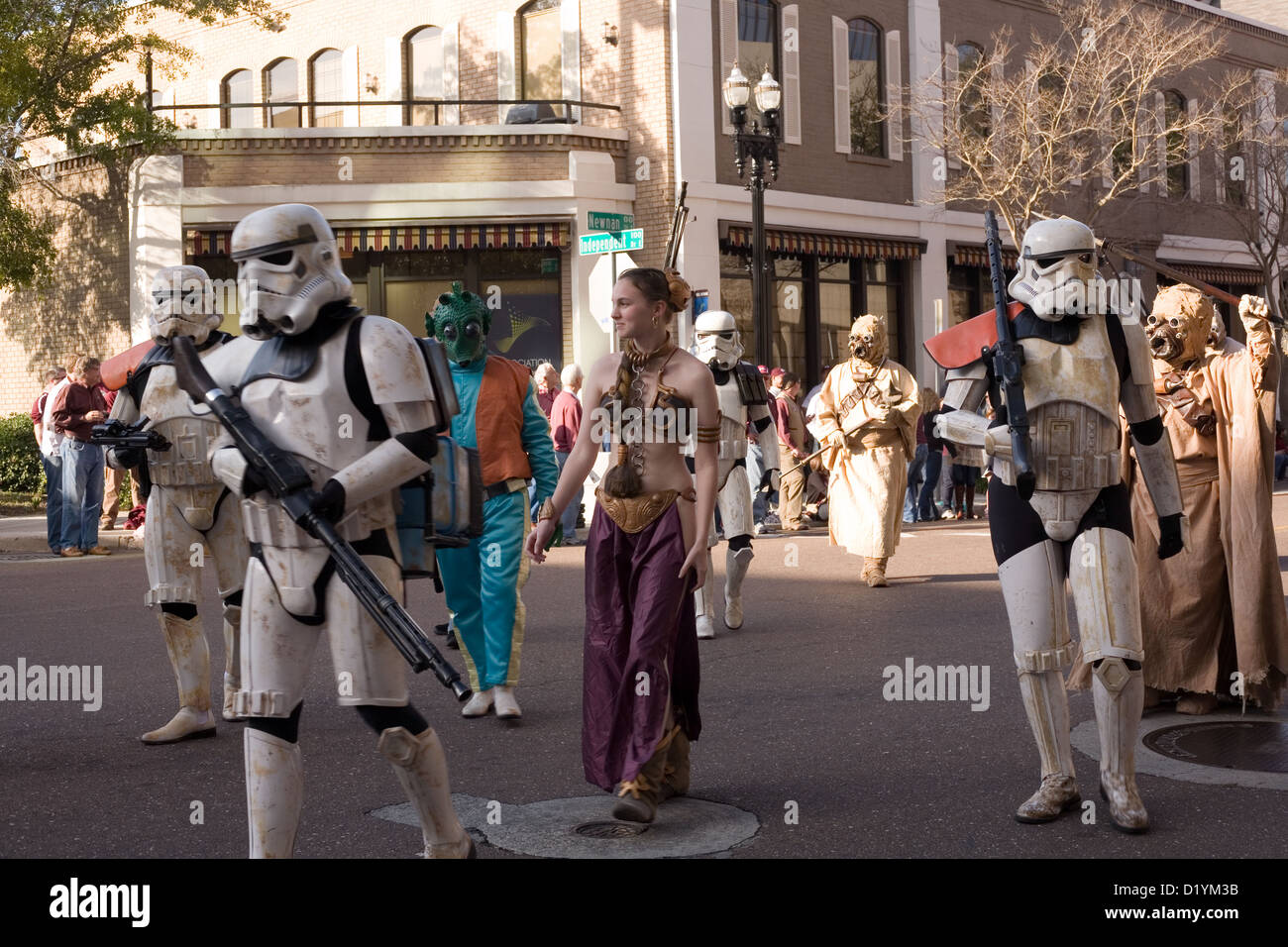 Star wars parade fotografías e imágenes de alta resolución - Alamy