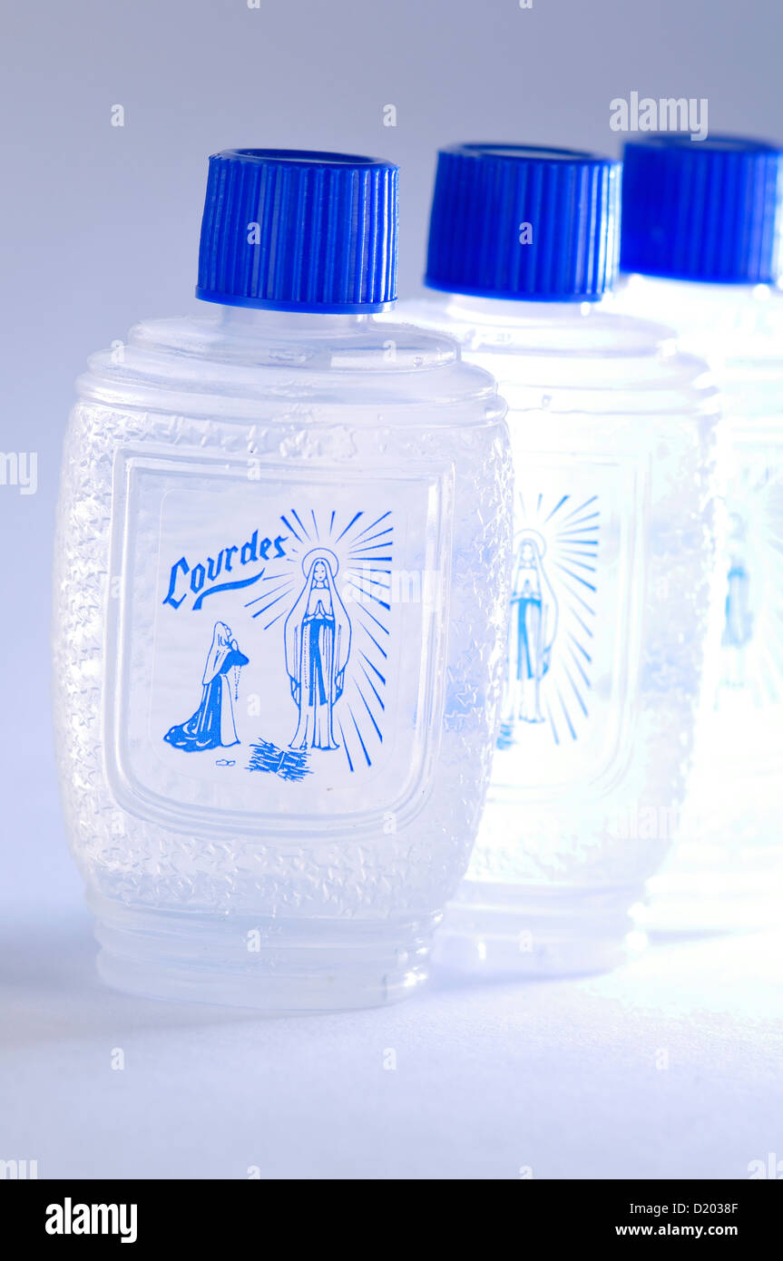 3 botellas de agua bendita llenas de agua bendita de Lourdes y tarjeta de  oración de Lourdes