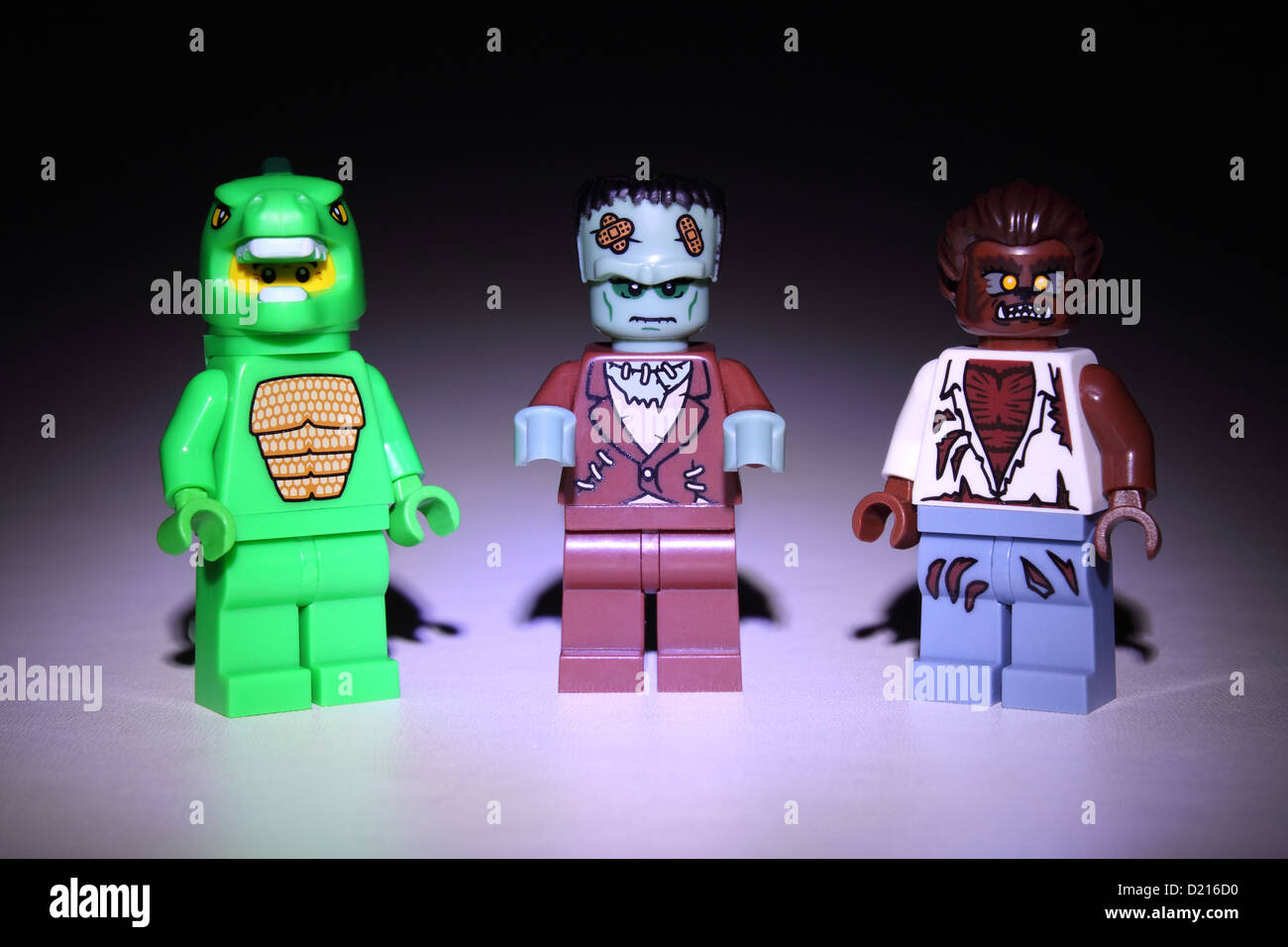 Lego halloween scary monsters fotografías e imágenes de alta resolución -  Alamy