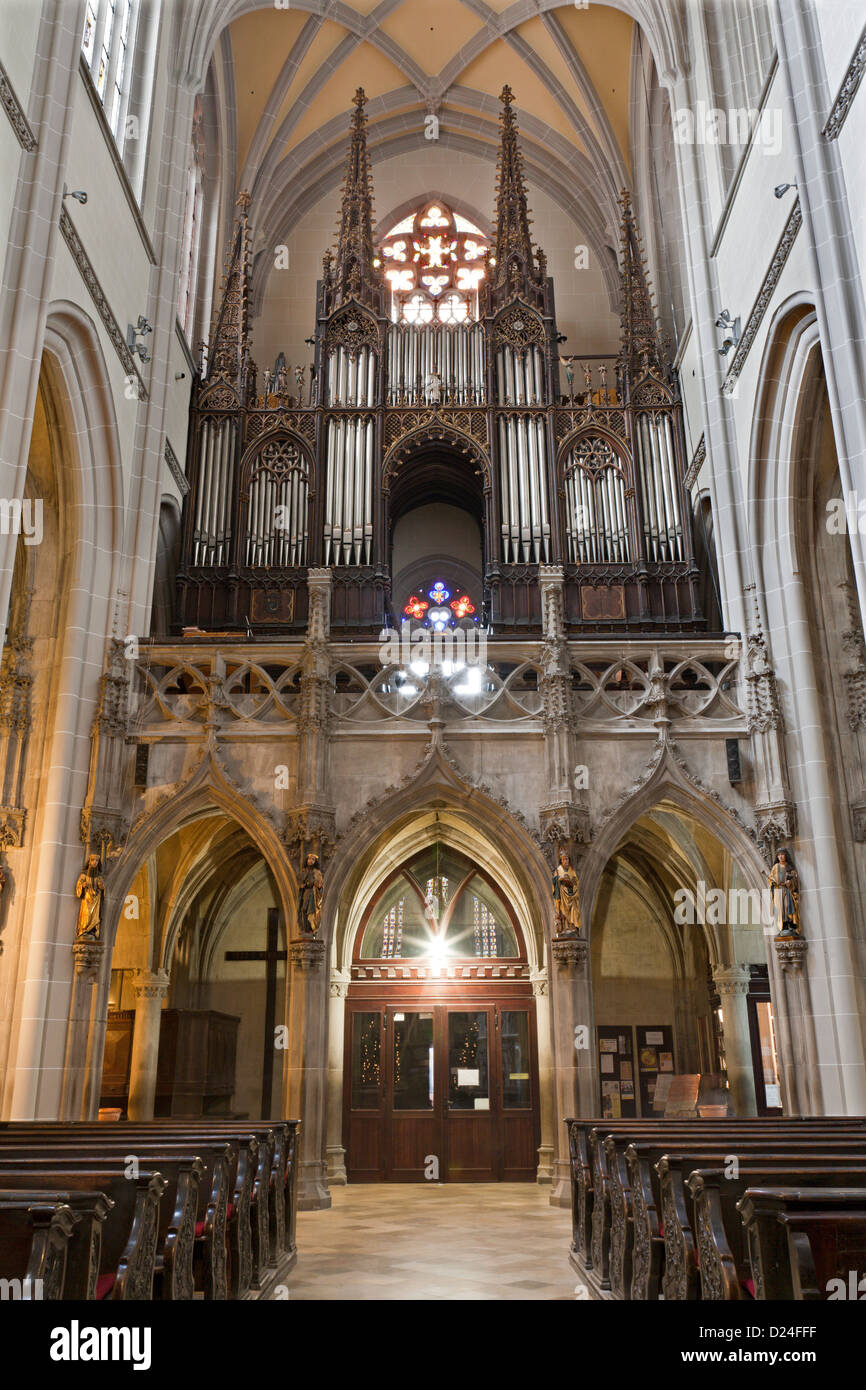 Košice - órgano y coros de st. Elizabeth catedral Foto de stock