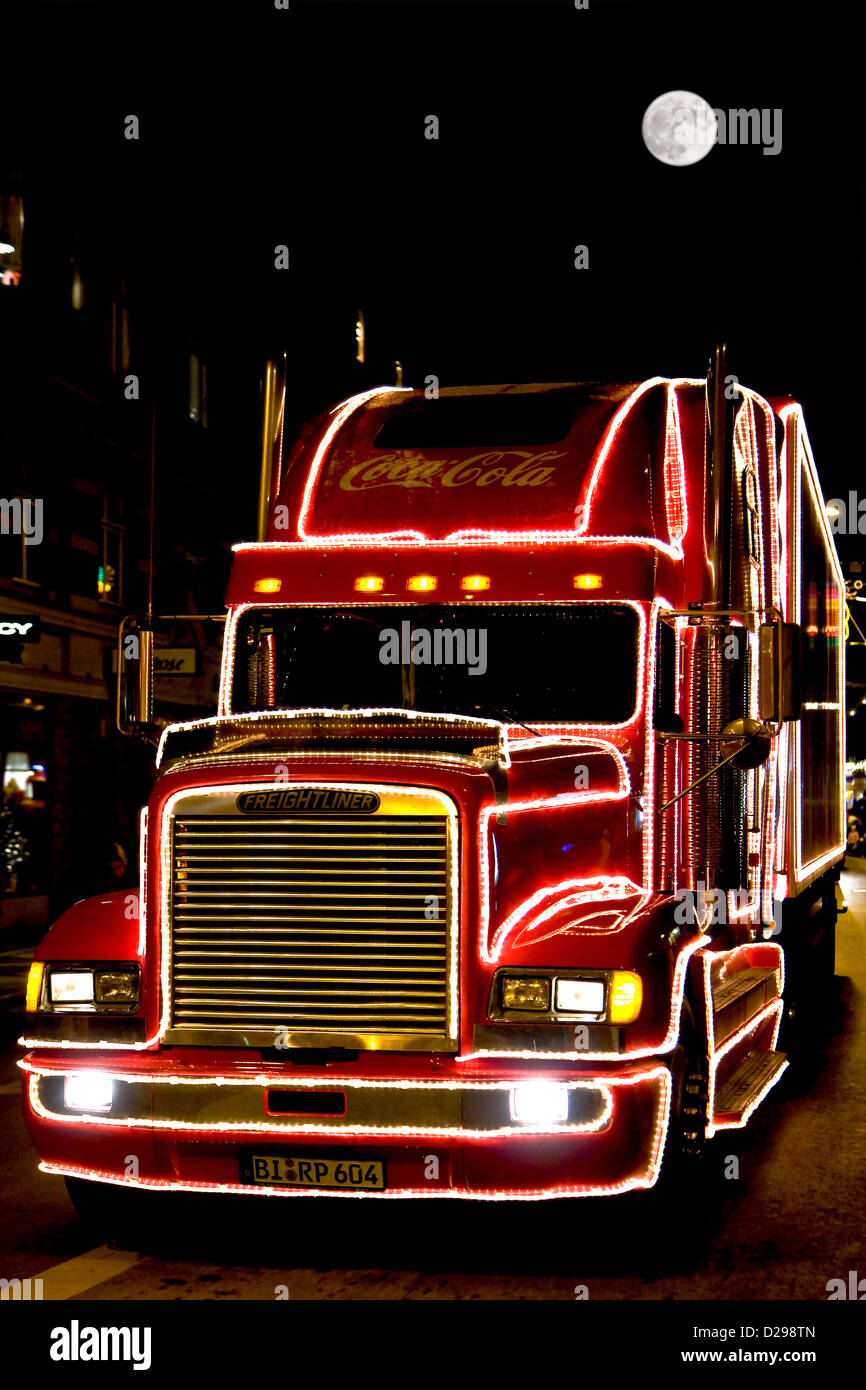 Atajos Leia fe Noche de camiones fotografías e imágenes de alta resolución - Alamy