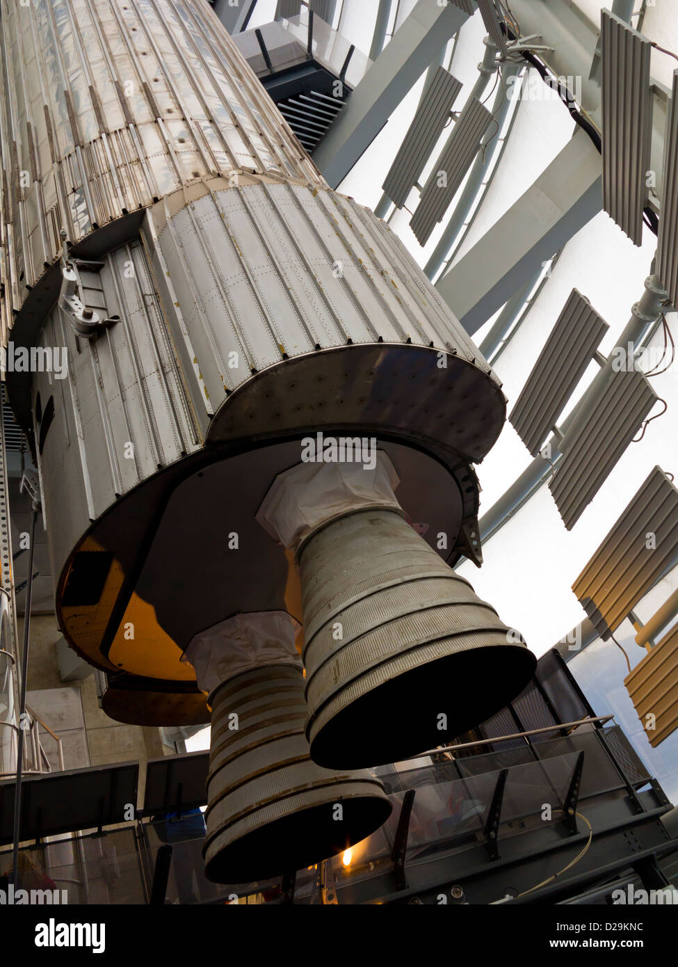 La sección motor de cohete Blue Streak en el Centro Nacional del Espacio museo de ciencia y tecnología en Leicester, Inglaterra Foto de stock