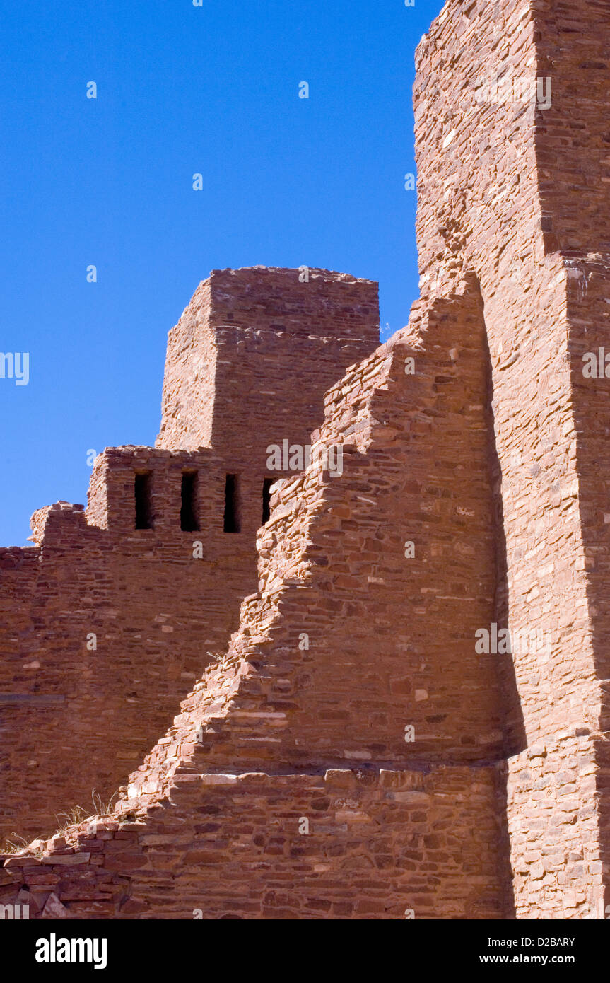 Monumento Nacional Salinas Pueblo misiones Nuevo México ruinas Quarai Pueblos Valle de Salinas antaño floreciente comunidad Pueblo Tiwa Foto de stock