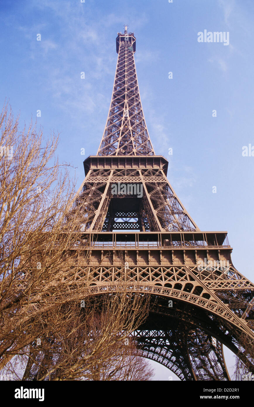 Francia, Paris. La Torre Eiffel, en horario diurno Fotografía de stock Alamy