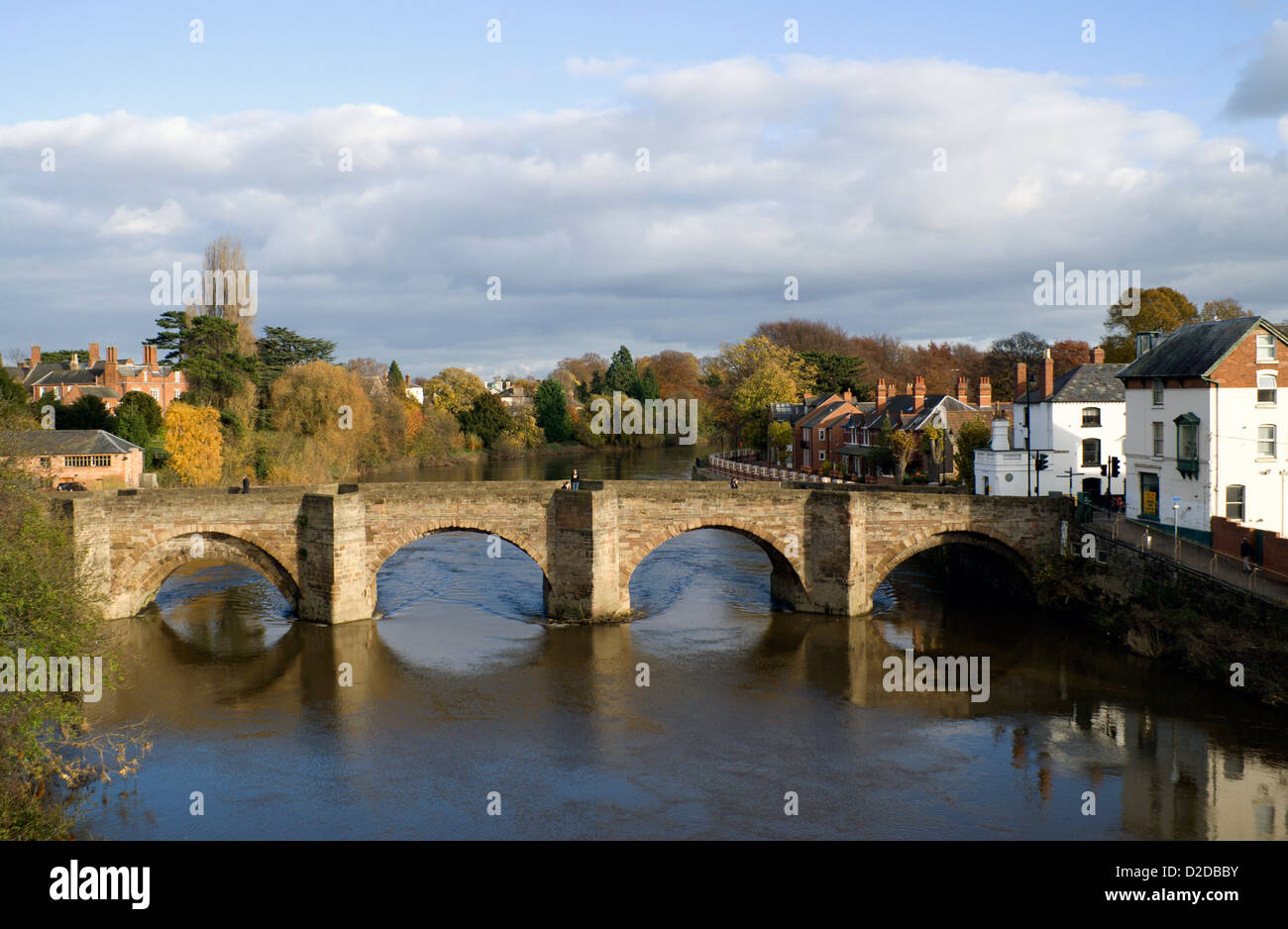 Río Wye Y Hereford Old Bridge, Hereford, Herefordshire. Foto de stock