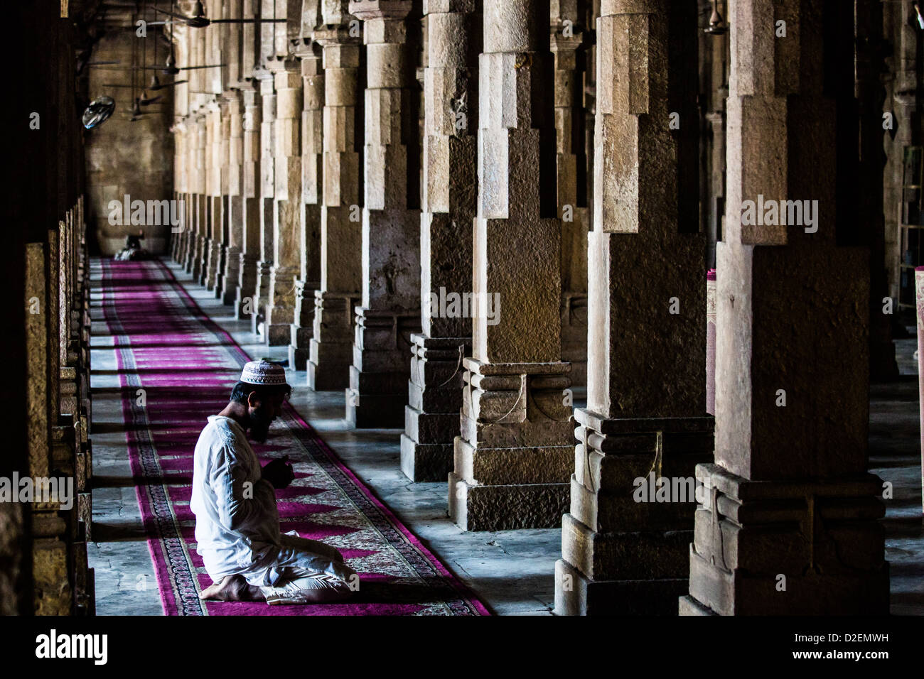 La Jama Masjid o Mezquita del Viernes, Ahmedabad, Gujarat, India Foto de stock