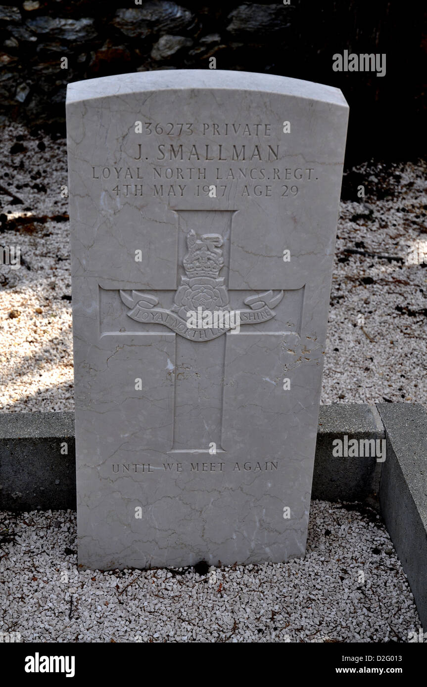 Tumba de un soldado inglés murió durante la guerra Fotografía de stock Alamy