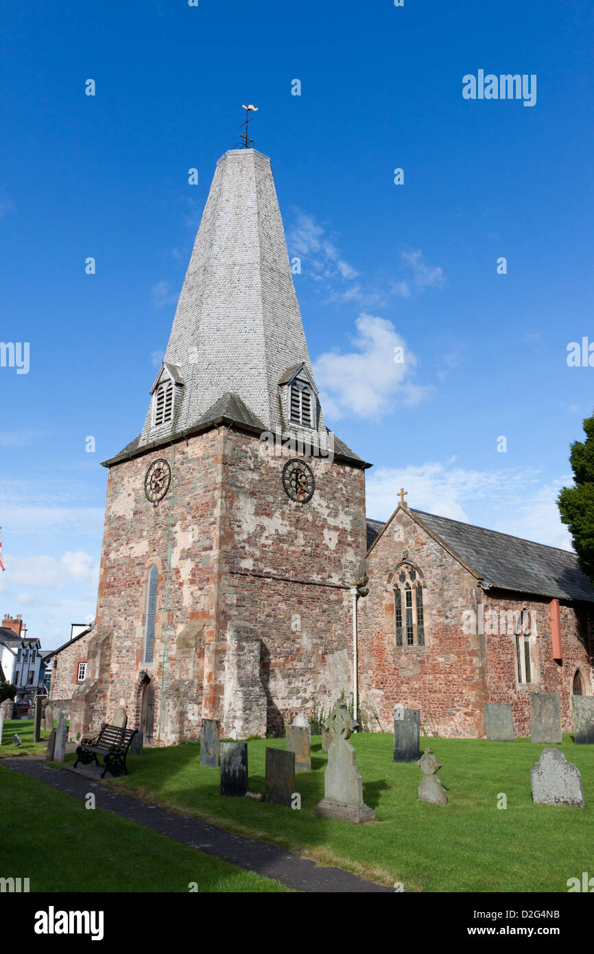 San Dubricius Iglesia Anglicana, Porlock, Somerset, Inglaterra, Reino Unido. Foto de stock