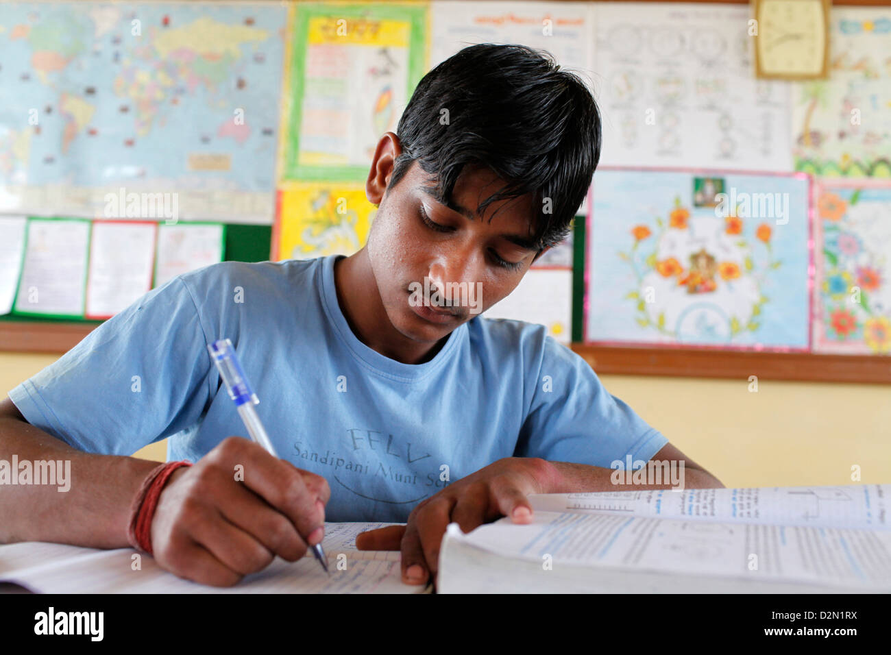Sandipani Muni estudiante de la High School secundaria, Vrindavan, Uttar Pradesh, India, Asia Foto de stock