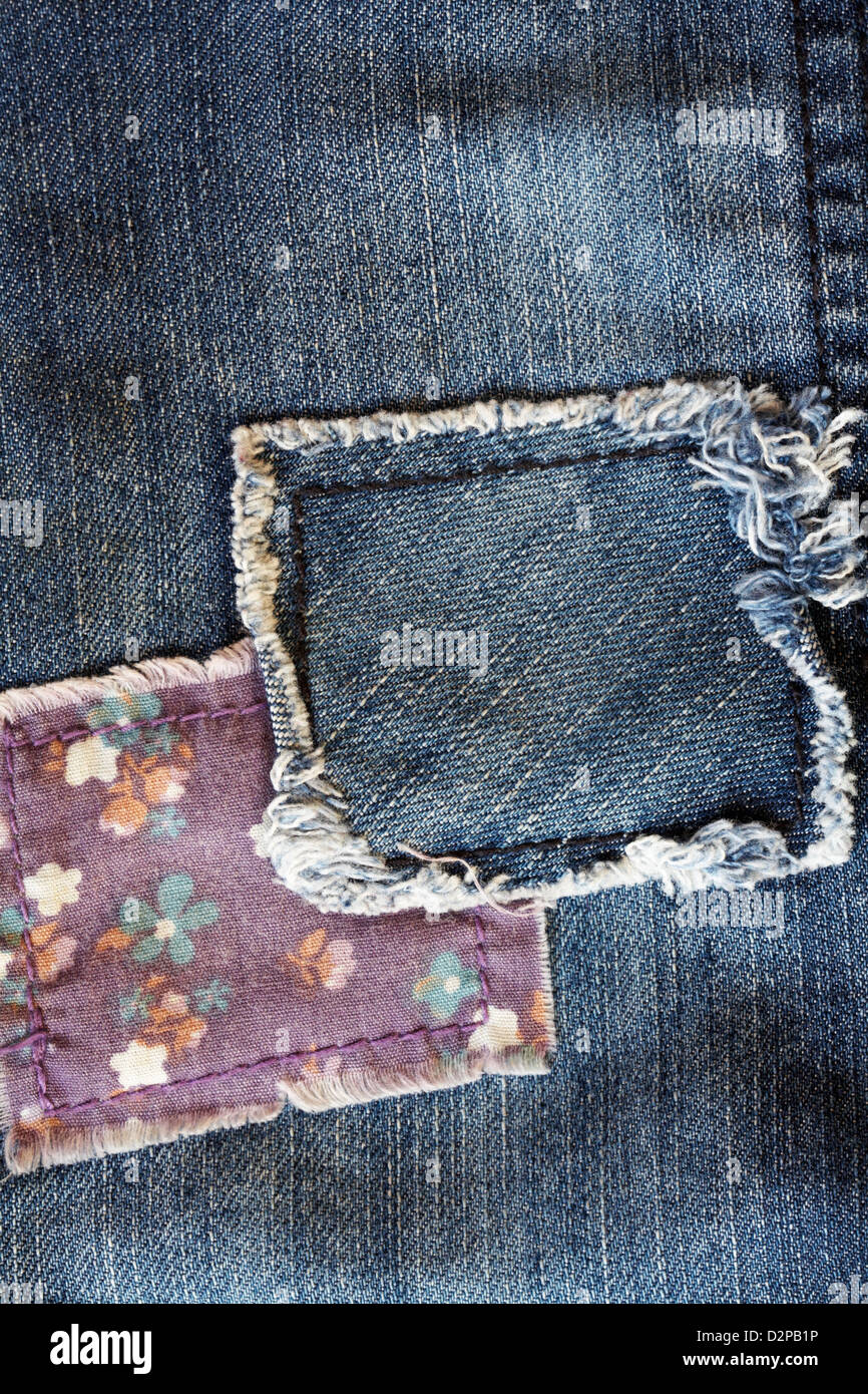 Parches En Jeans De Mezclilla Para Niños Pequeños Fotos e Imágenes de stock  - Alamy