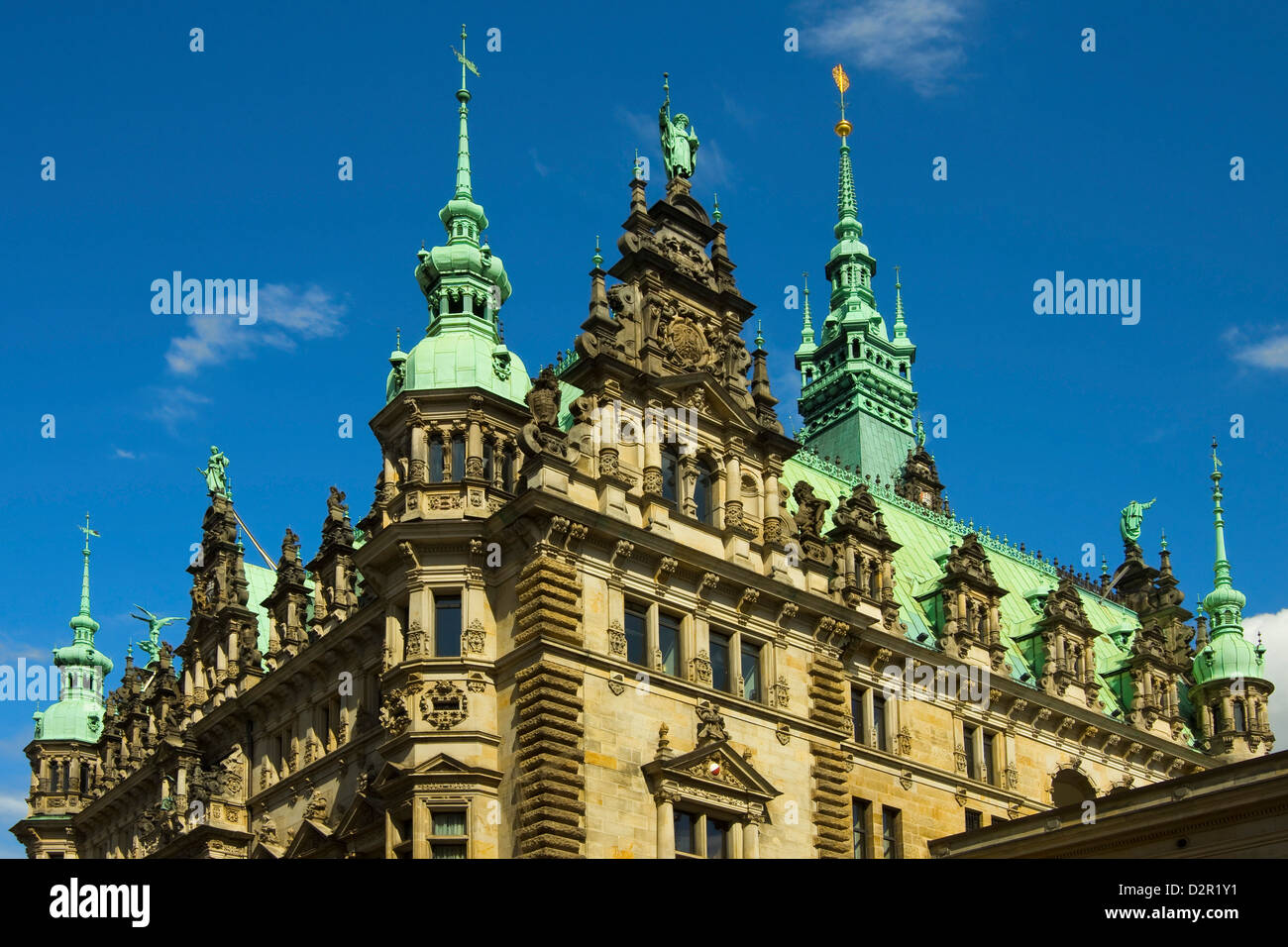 Ornamentada arquitectura neo-renacentista del Hamburgo Rathaus (Ayuntamiento), inaugurado el 1886, Hamburgo, Alemania, Europa Foto de stock