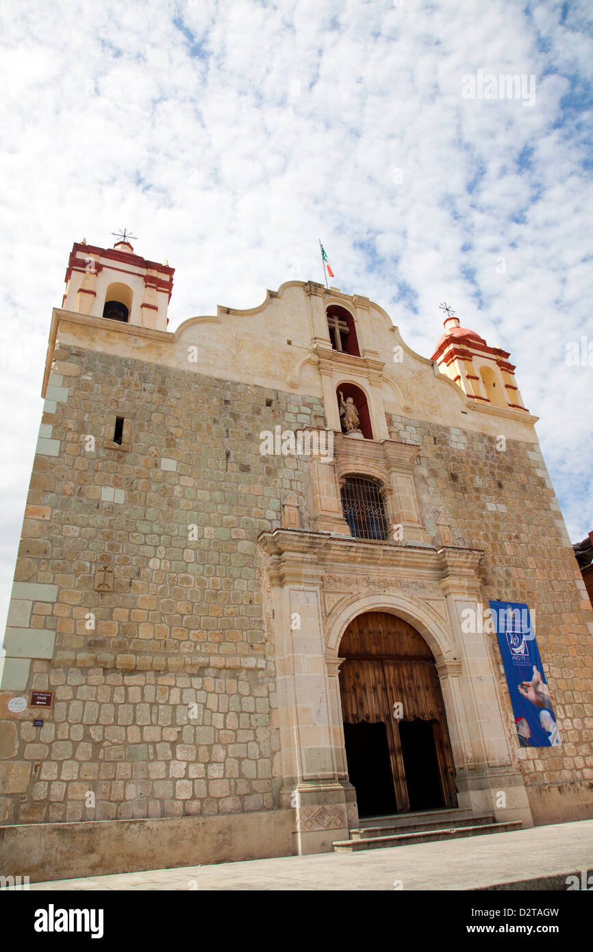 Templo de Sangre de Cristo Iglesia en Oaxaca Centro Histórico México Fotografía de stock Alamy Templo de Sangre de Cristo Iglesia en Oaxaca Centro Histórico México Fotografía de stock Alamy