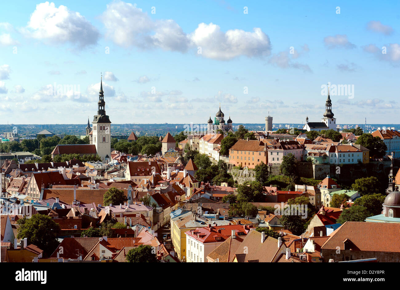 Vista de la ciudad vieja (Tallin, Estonia). Foto de stock