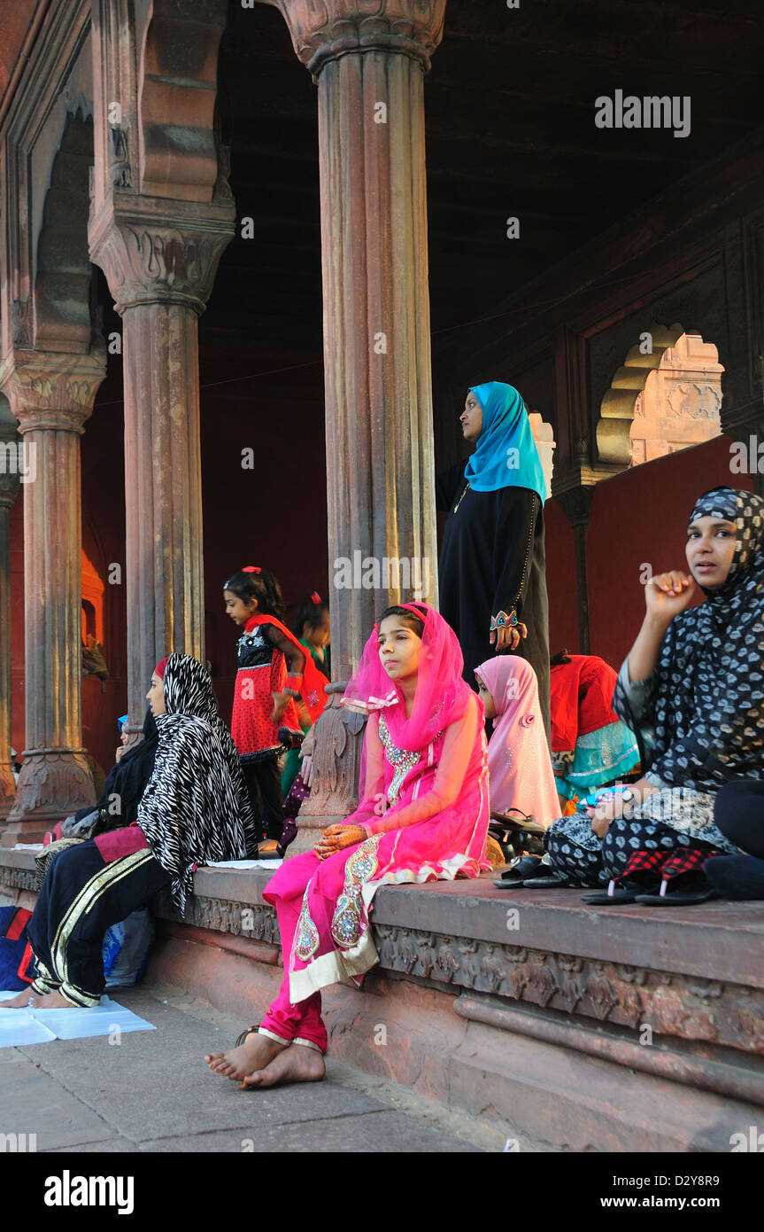 Último día de Ramadán en Jama Masjid en vieja Delhi Teste es la esquina donde las mujeres