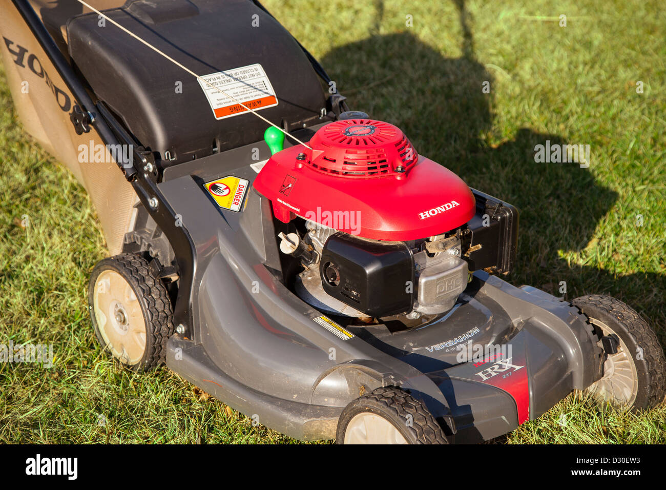 Cortadora de Césped Honda - HRX217TDA Fotografía de stock - Alamy