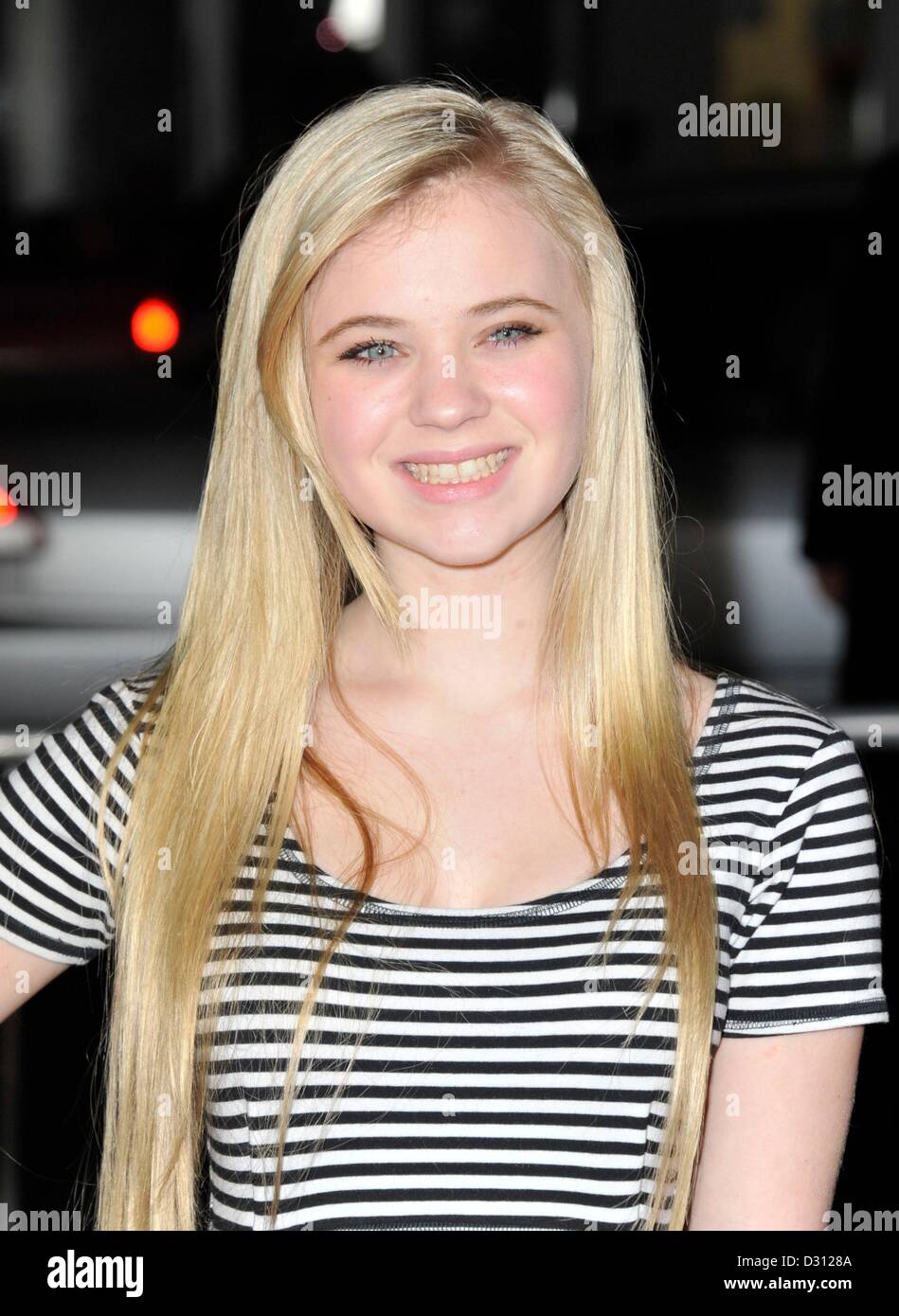 Sierra nicole mccormick arrivals safe fotografías e imágenes de alta