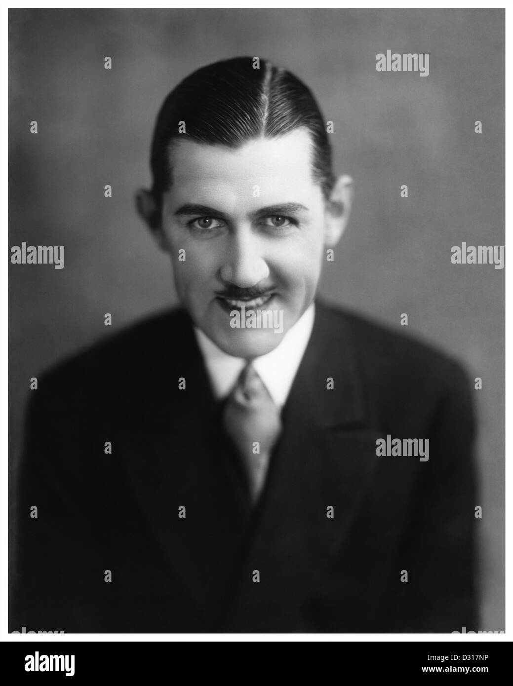 Charley chase fotografías e imágenes de alta resolución - Alamy