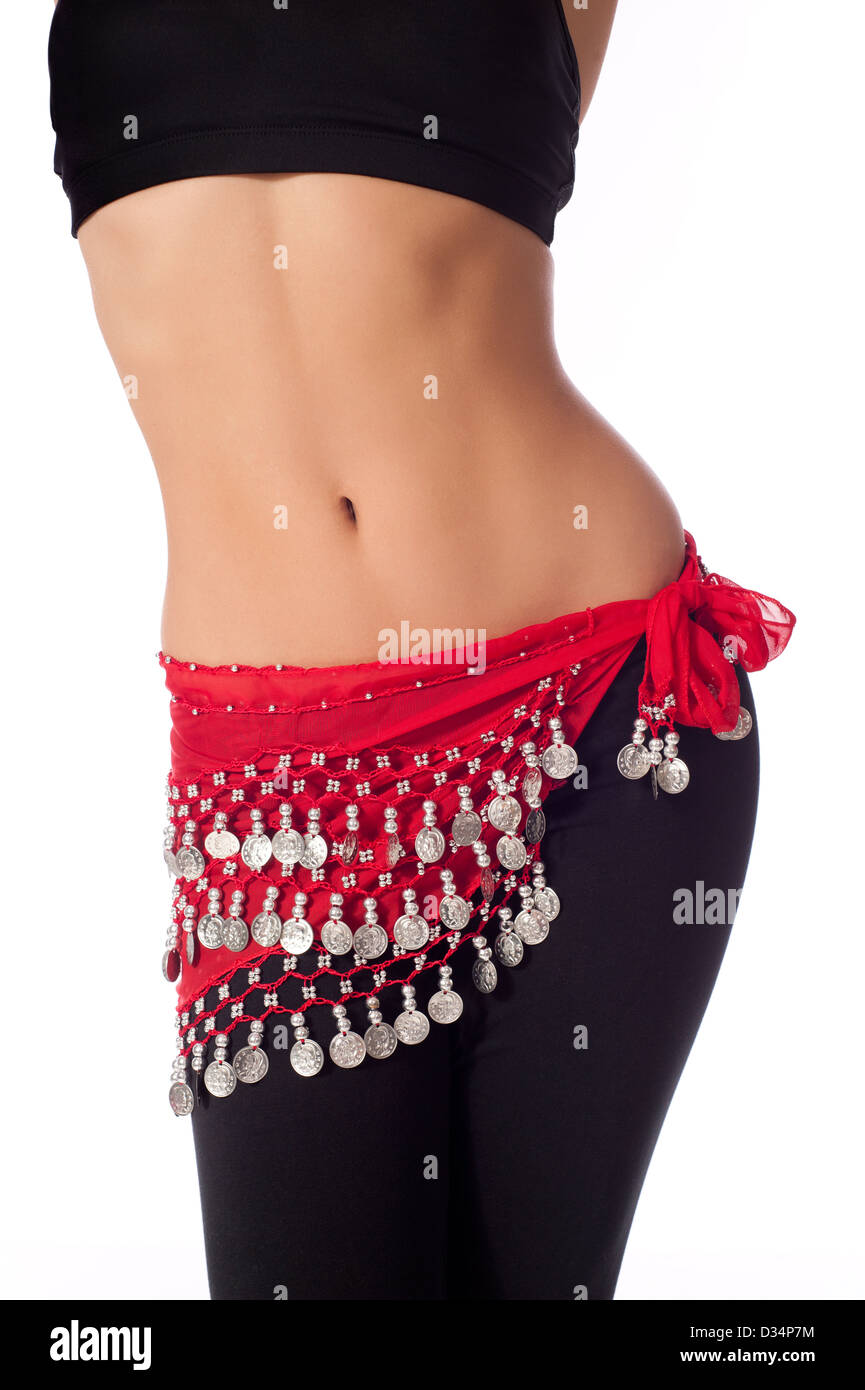 Belly Dancer vistiendo una moneda Roja Correa y ropa para ejercicio Fotografía de stock - Alamy