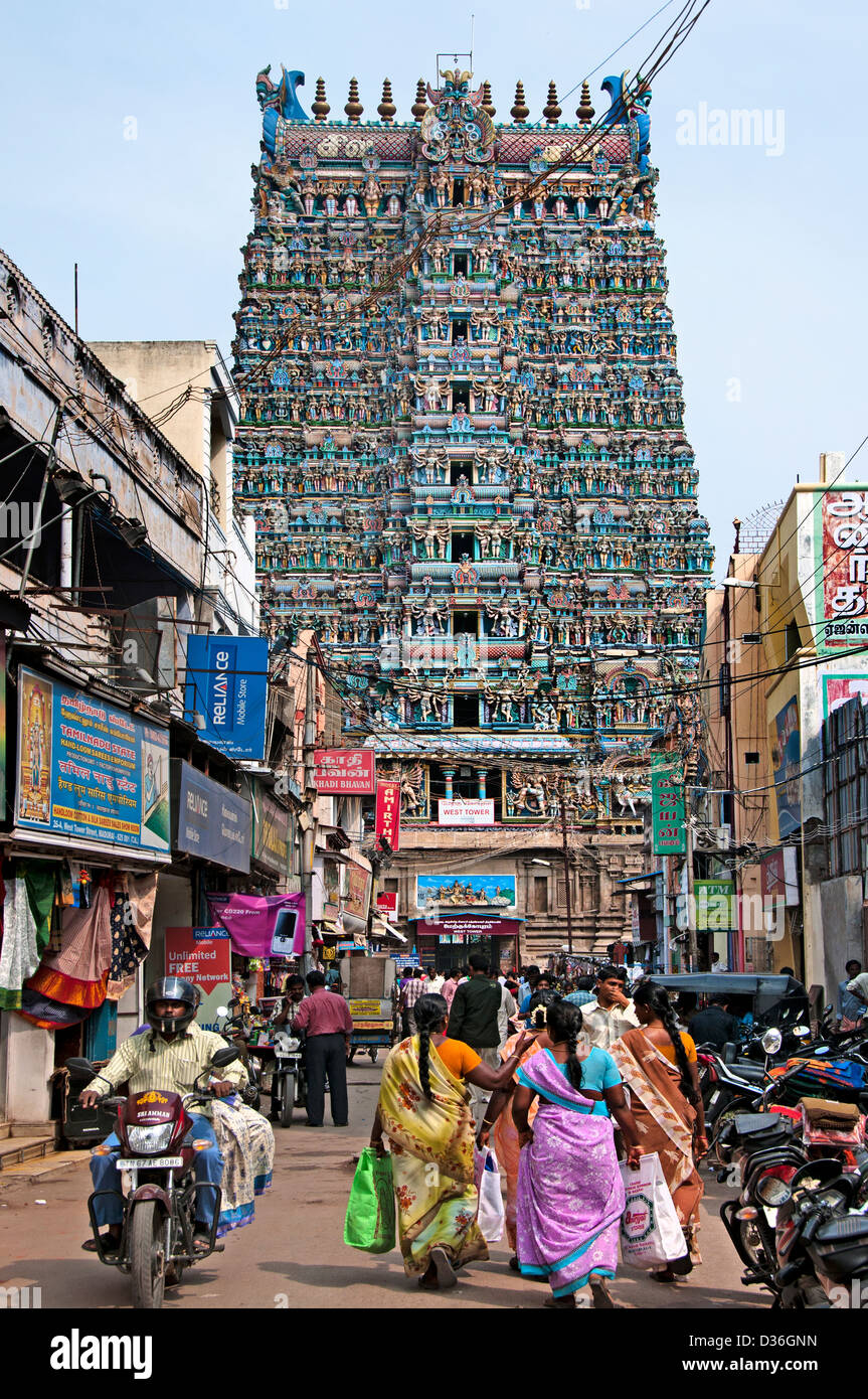 Ammán Templo hindú Sri Meenakshi ( dedicado a Parvati --- Sundareswarar Meenakshi Shiva ) Madurai India Foto de stock