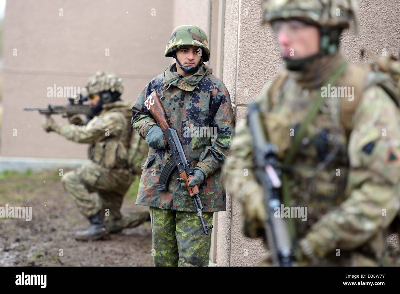 Fusiles de la fuerza de tarea Fotos e Imágenes de stock Alamy
