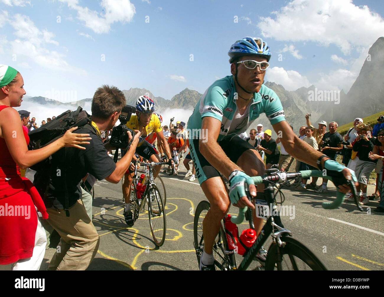 Dpa El ciclista alem n Jan Ullrich del equipo Bianchi es