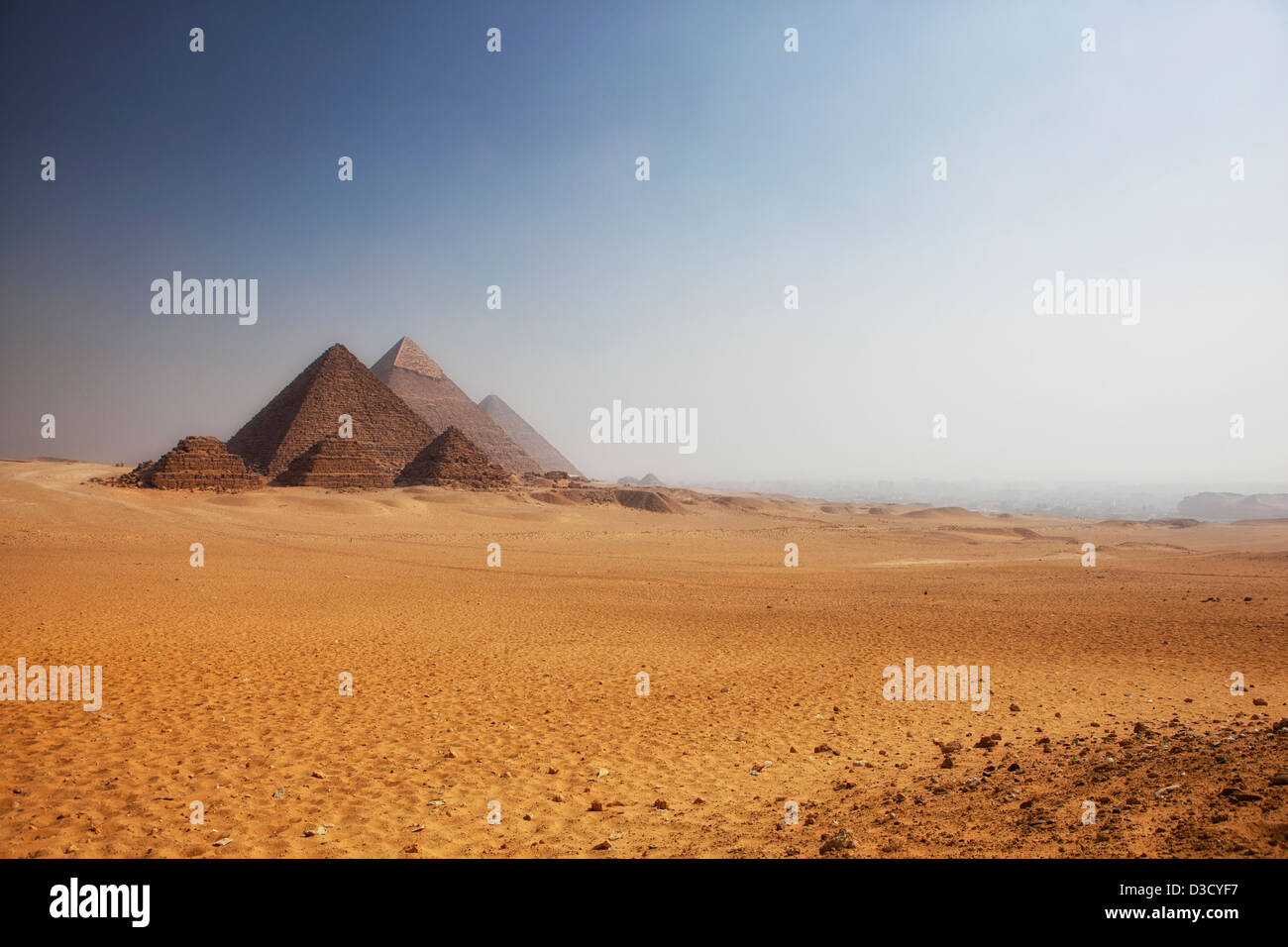 Pirámides de Giza en El Cairo, Egipto Foto de stock