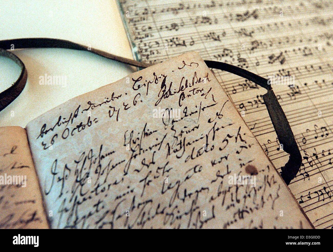 Los archivos de datos (DPA) Una copia de Johann Sebastian Bach, Suite Orquestal en Re Mayor