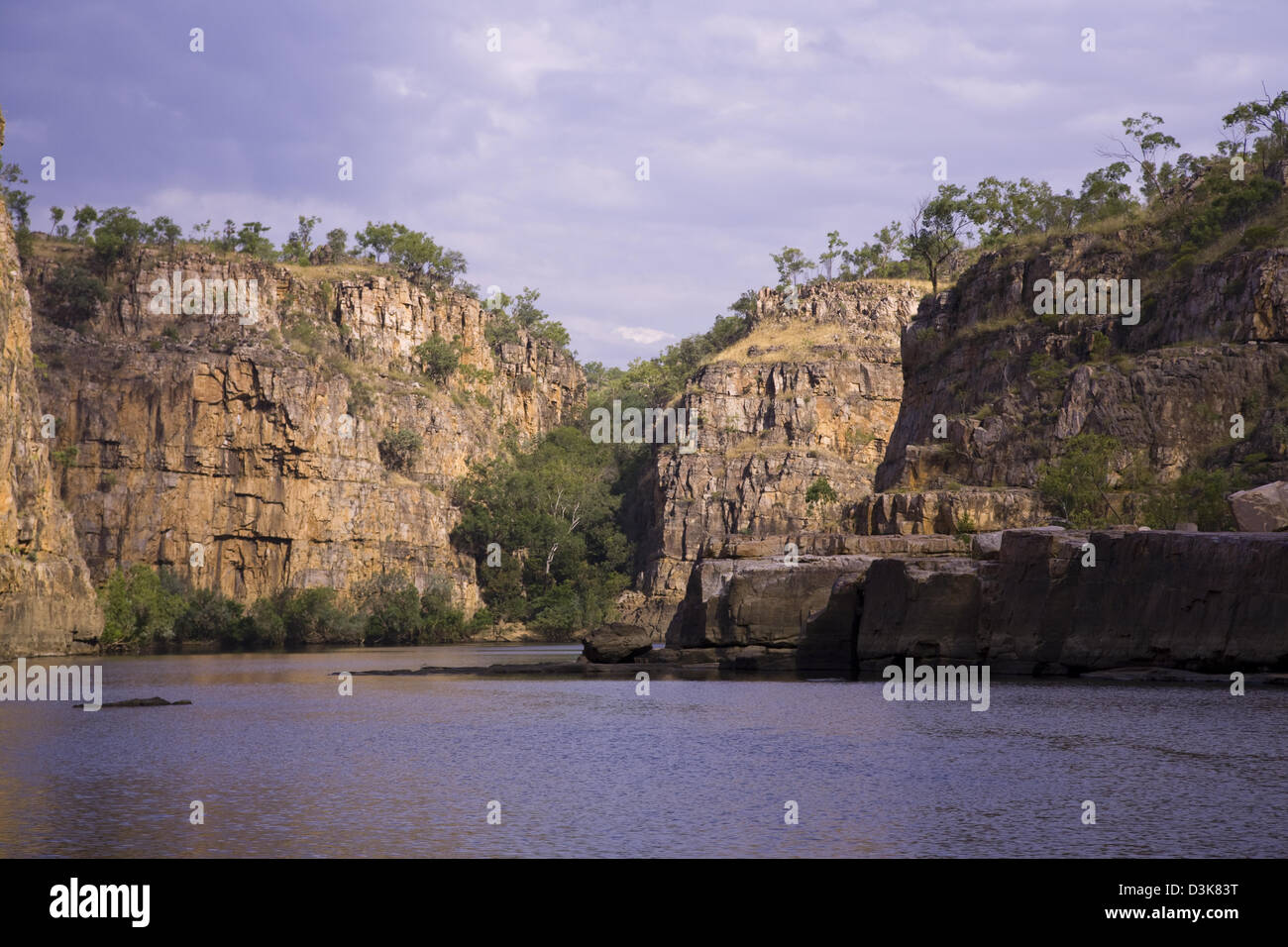 El Parque Nacional de Nitmiluk (anteriormente Katherine Gorge NP) y Katherine River, el Territorio del Norte, Australia Foto de stock