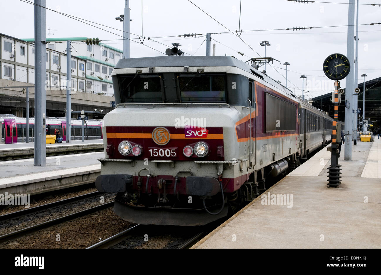 Clase sncf BB15000,15005,locomotora eléctrica,Gare du Nord, Paris, Francia Foto de stock