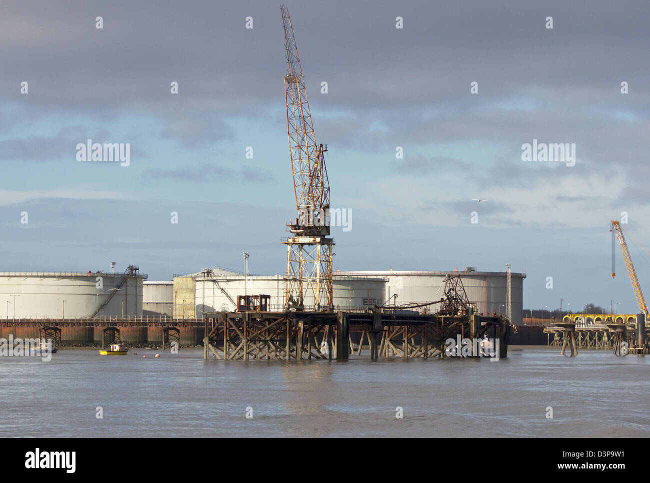 Terminal Petrolera Tranmere, Birkenhead, Merseyside Foto de stock