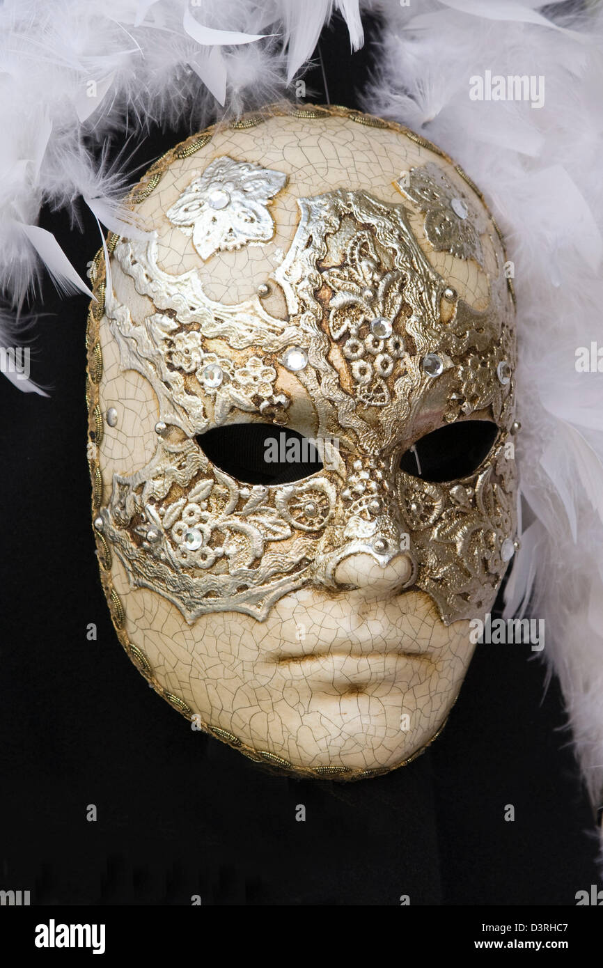 Italia, Venecia, la máscara de carnaval veneciano para la venta Fotografía  de stock - Alamy
