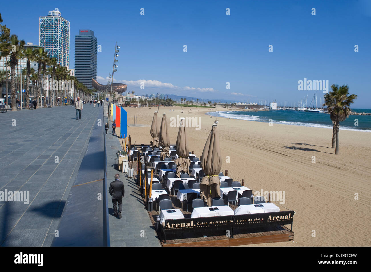 Barcelona, España, la playa de Barcelona Foto de stock