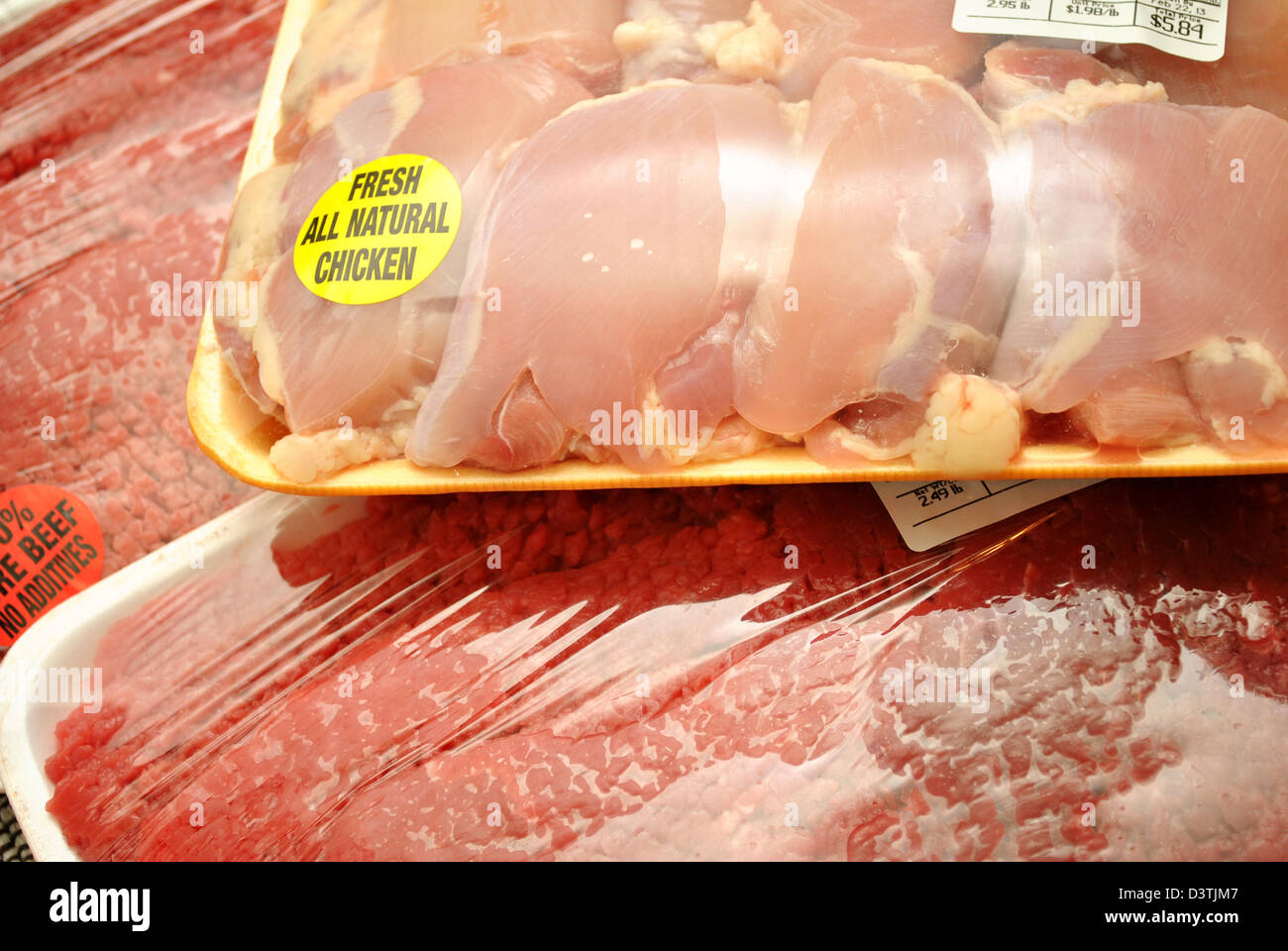 La carne en el mercado Foto de stock