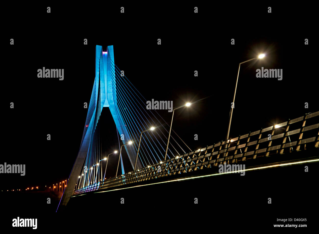 El río Boyne Puente Colgante Drogheda, Irlanda Foto de stock