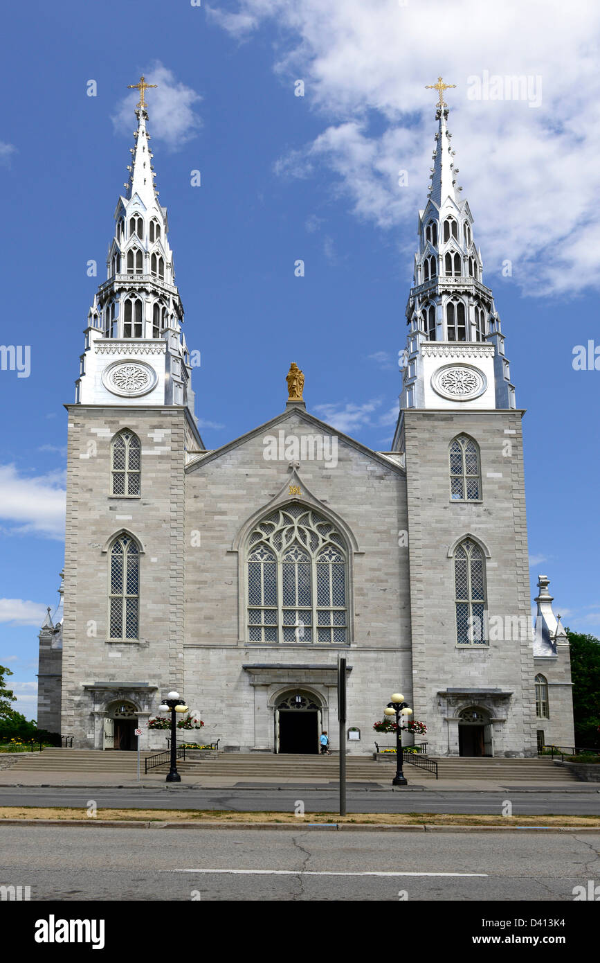Notre Dame Basilica catedral Católica Romana en Ontario, Canadá Ottawa Capital nacional Foto de stock