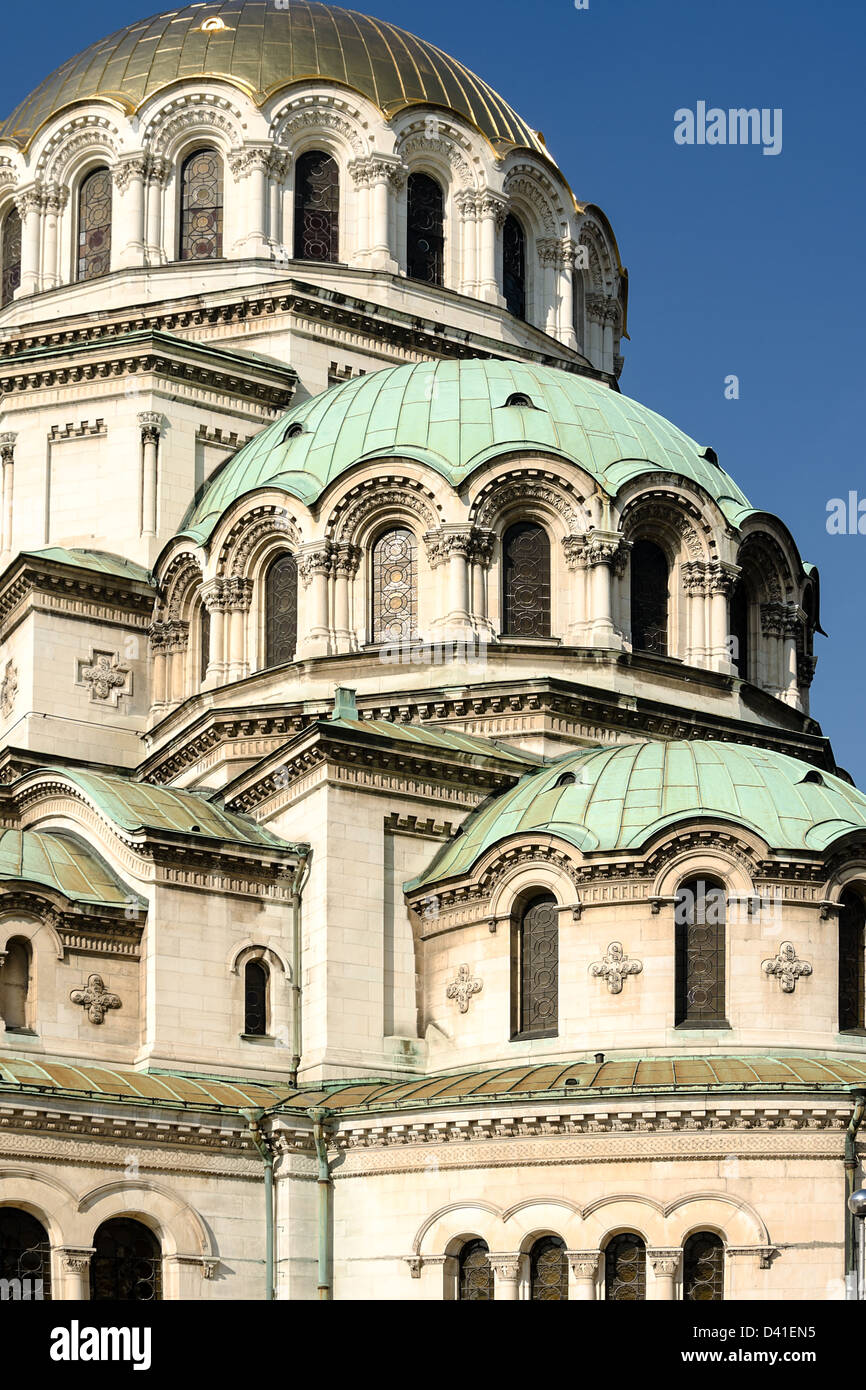 Las cúpulas de la Catedral de San Alexander Nevsky, Sofía, Bulgaria, Europa Foto de stock