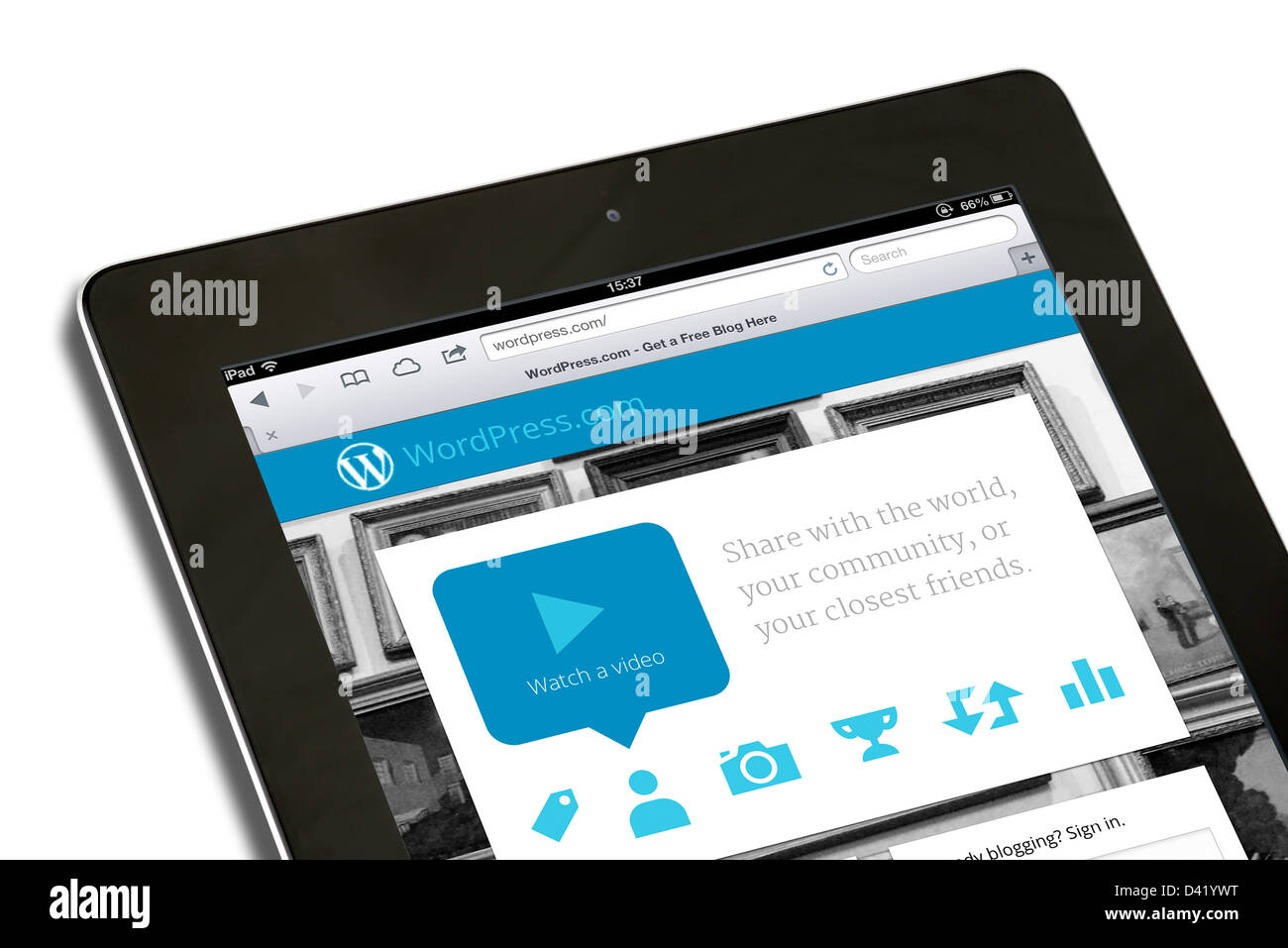 Sitio web de la herramienta de creación de blogs de código abierto, Wordpress, visto en un iPad 4 Foto de stock