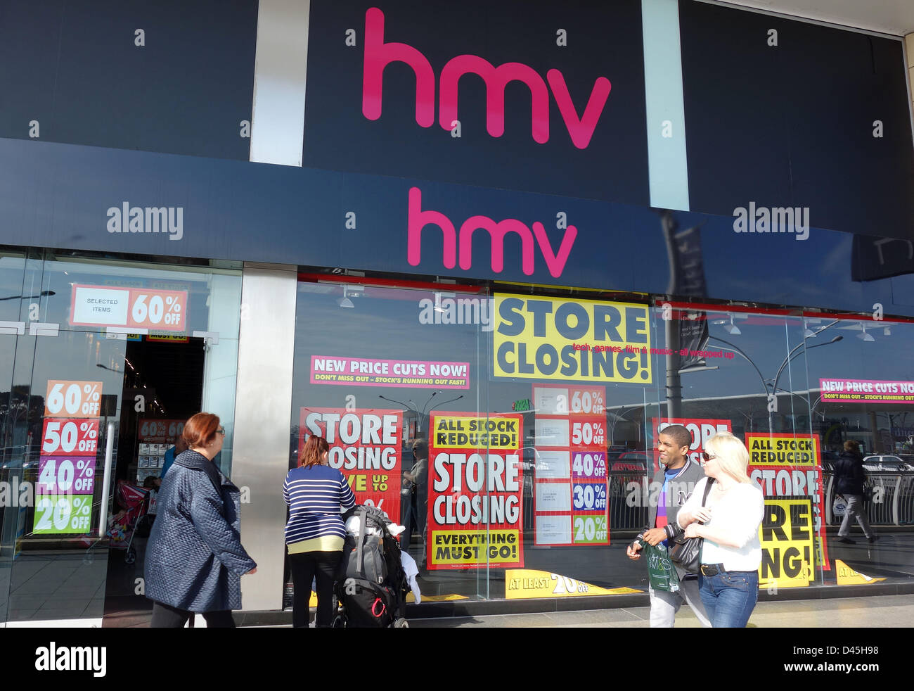 Tienda HMV Castlepoint cierre de venta, Bournemouth, Dorset, Inglaterra, Reino Unido Foto de stock