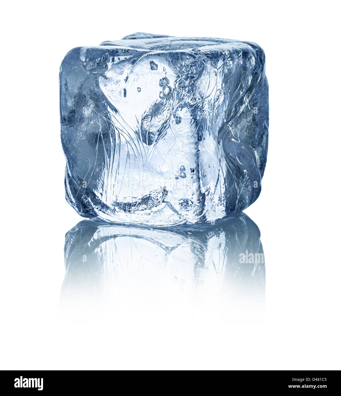 Cubo de hielo fotografías e imágenes de alta resolución - Alamy