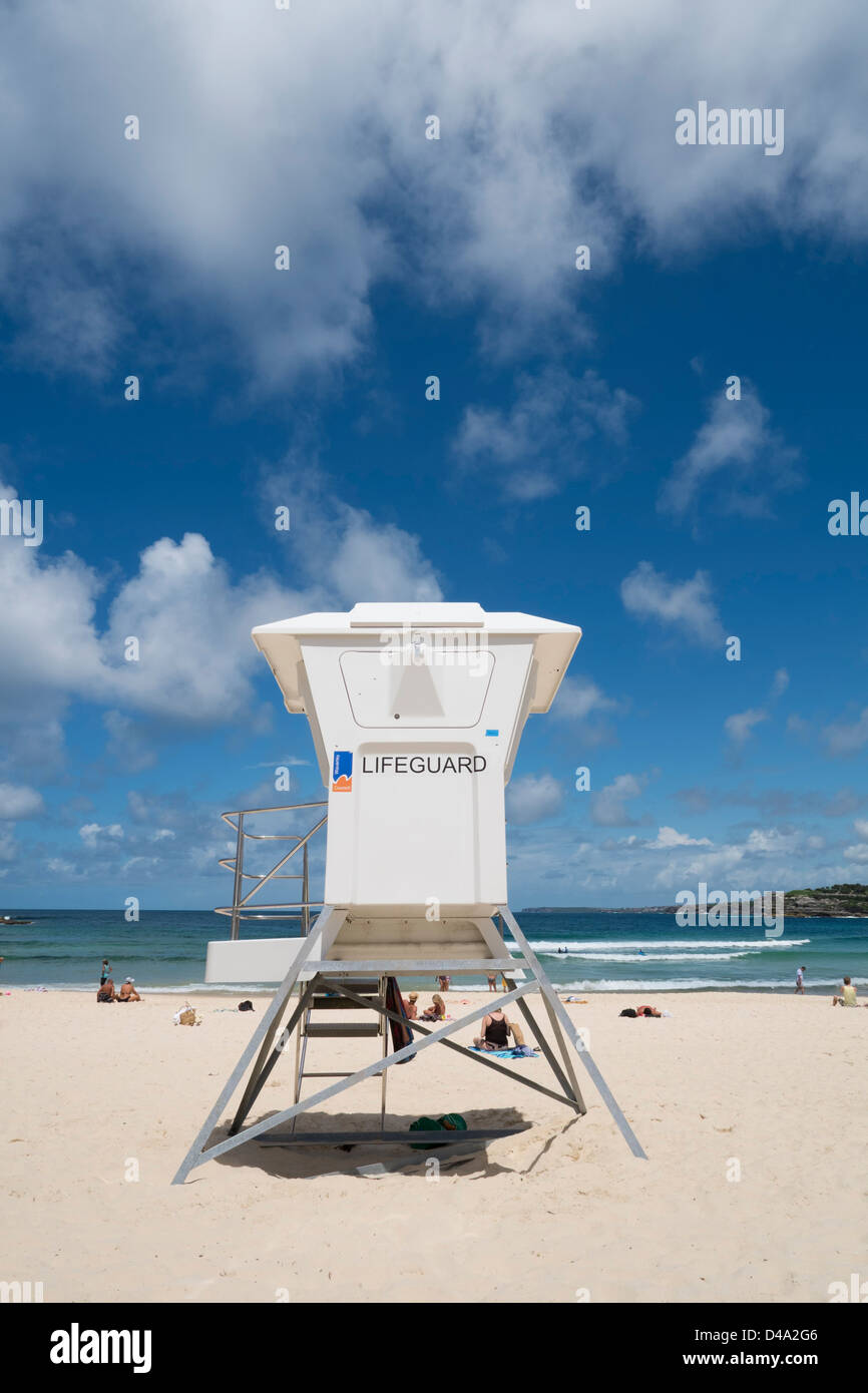 Cuadro de socorrista en la playa de Bondi, en Sydney, Nueva Gales del Sur en Australia Foto de stock