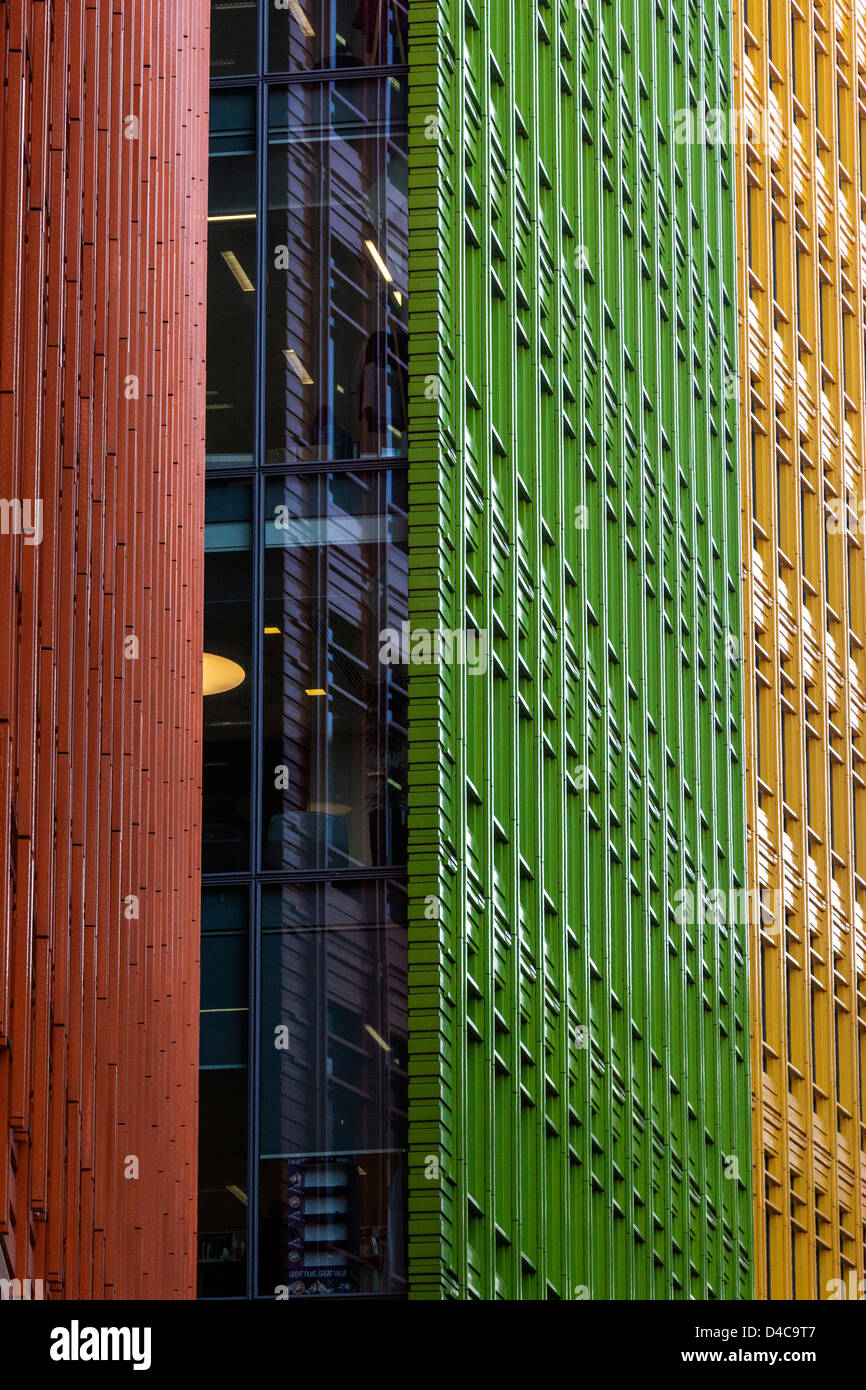 Edificios de diseño moderno en el corazón de Londres. Foto de stock